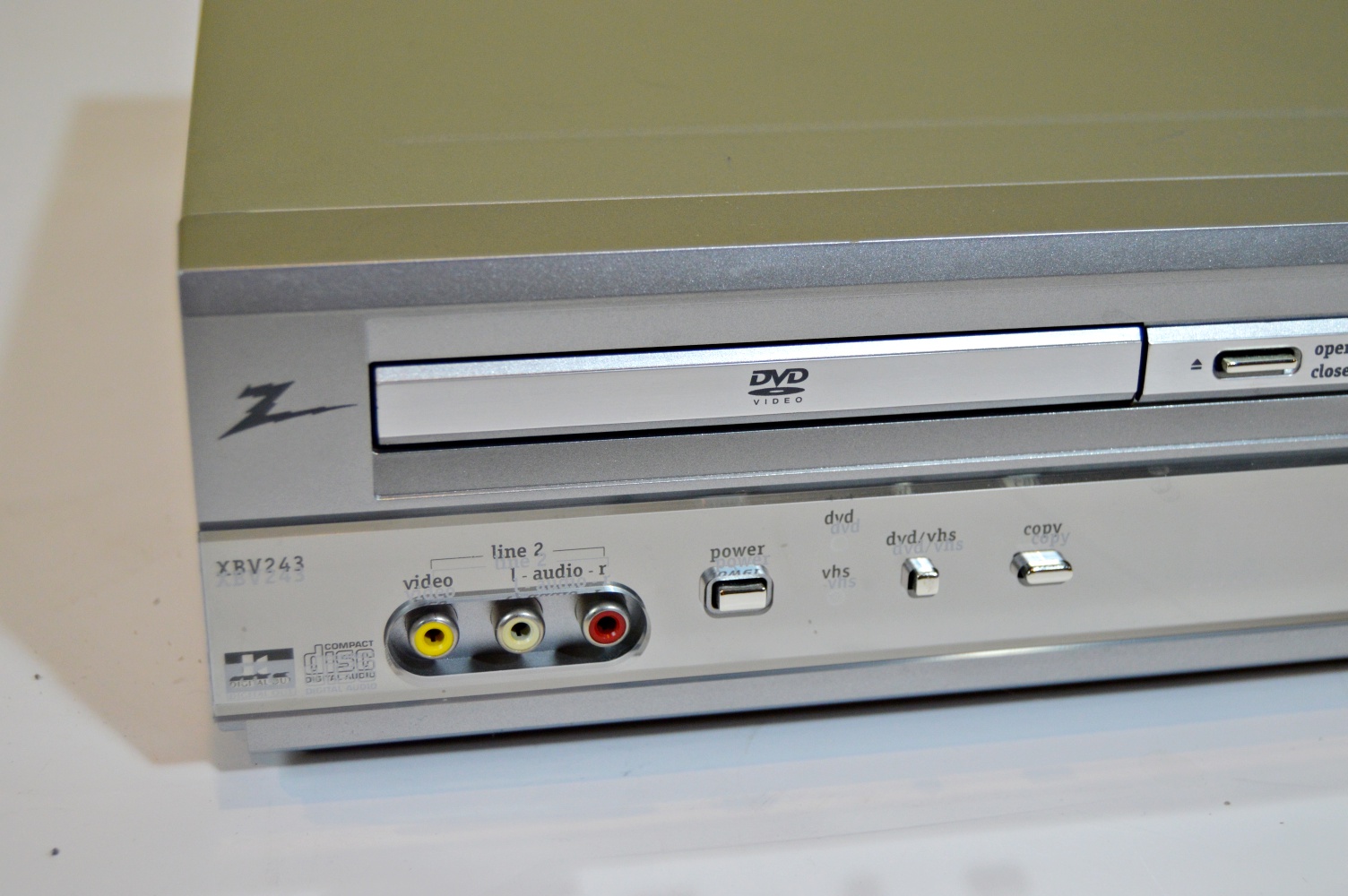 Zenith DVD Player EBTH