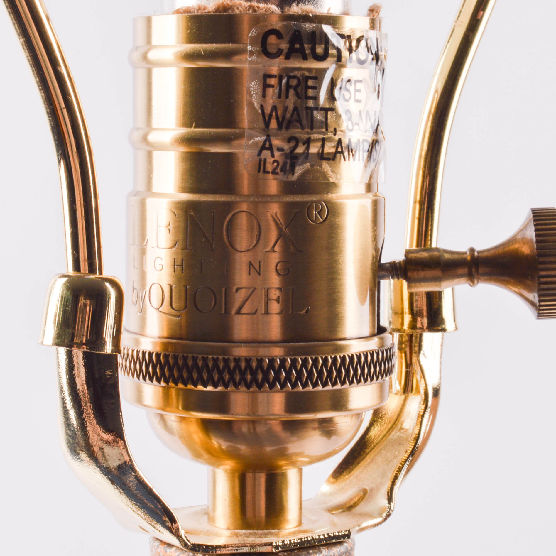 Lenox Quoizel Pineapple Lamp | EBTH