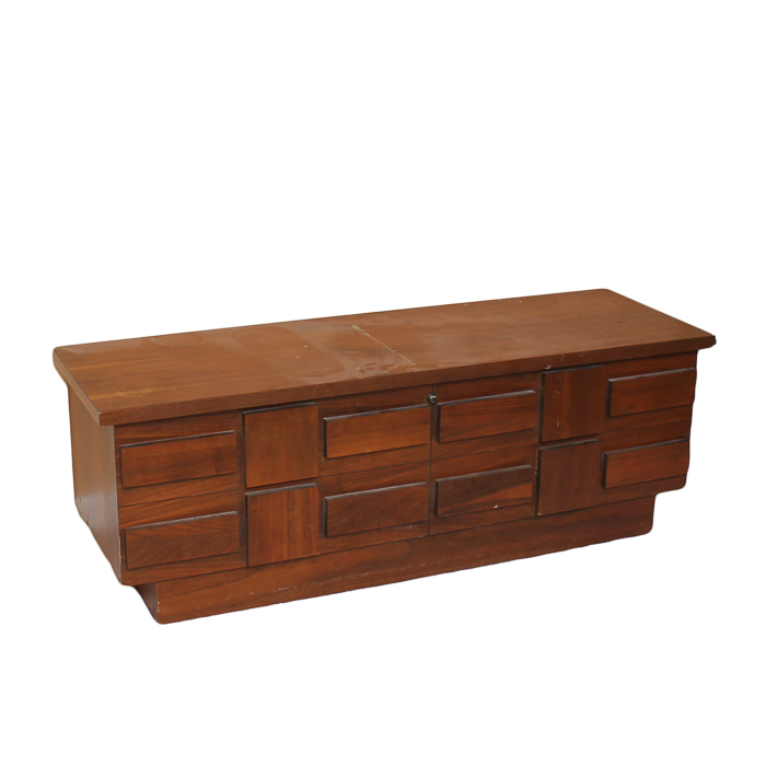 Mid Century Genuine Lane Cedar Chest EBTH