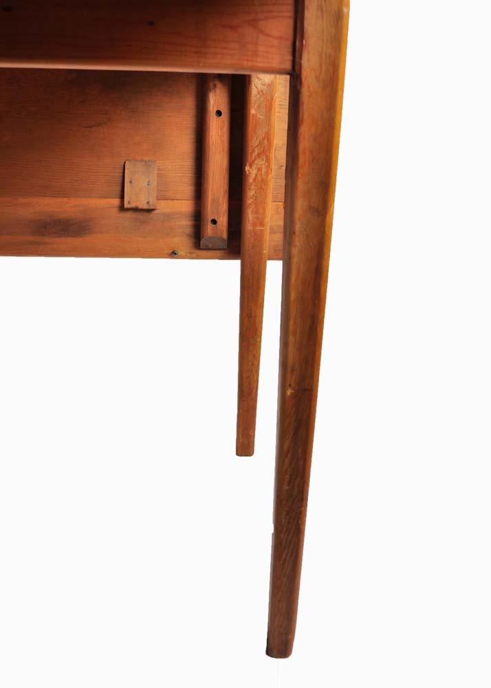 Drop Leaf Farmhouse Table | EBTH