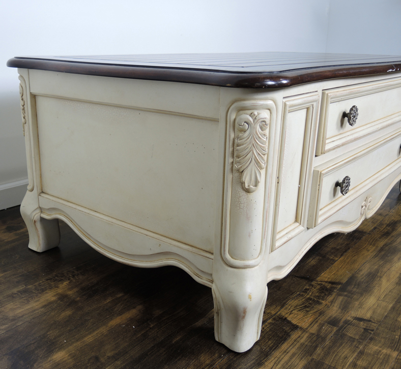 Thomasville Impressions Coffee Table EBTH