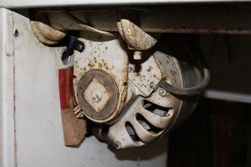 Vintage Kenmore Industrial Ironing Machine EBTH