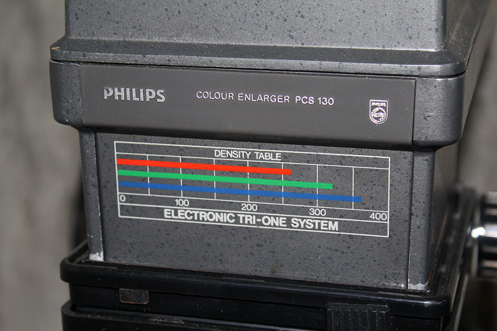 Philips Color Enlarger and Analyzer EBTH