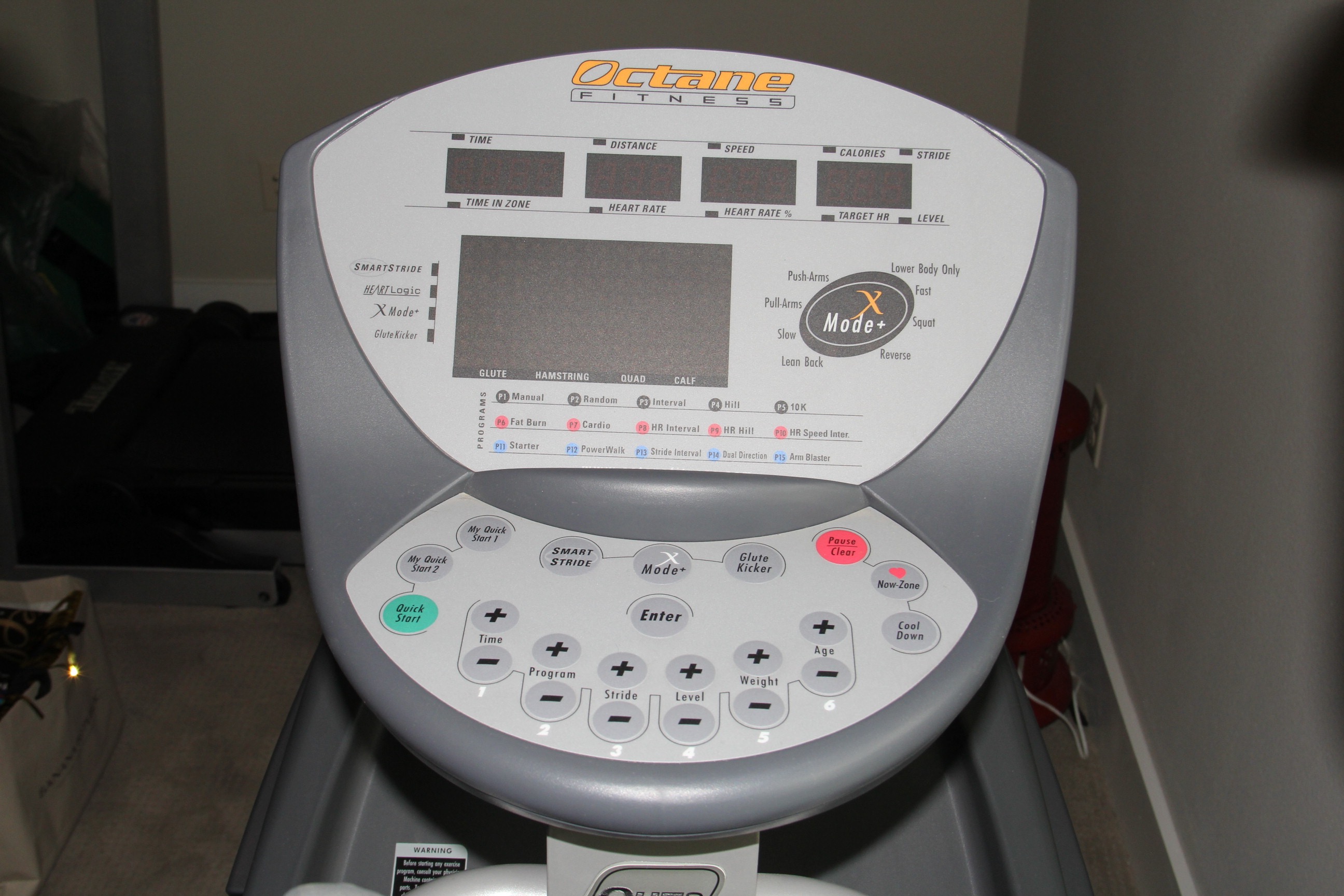 Octane Fitness Q45E Elliptical Trainer | EBTH