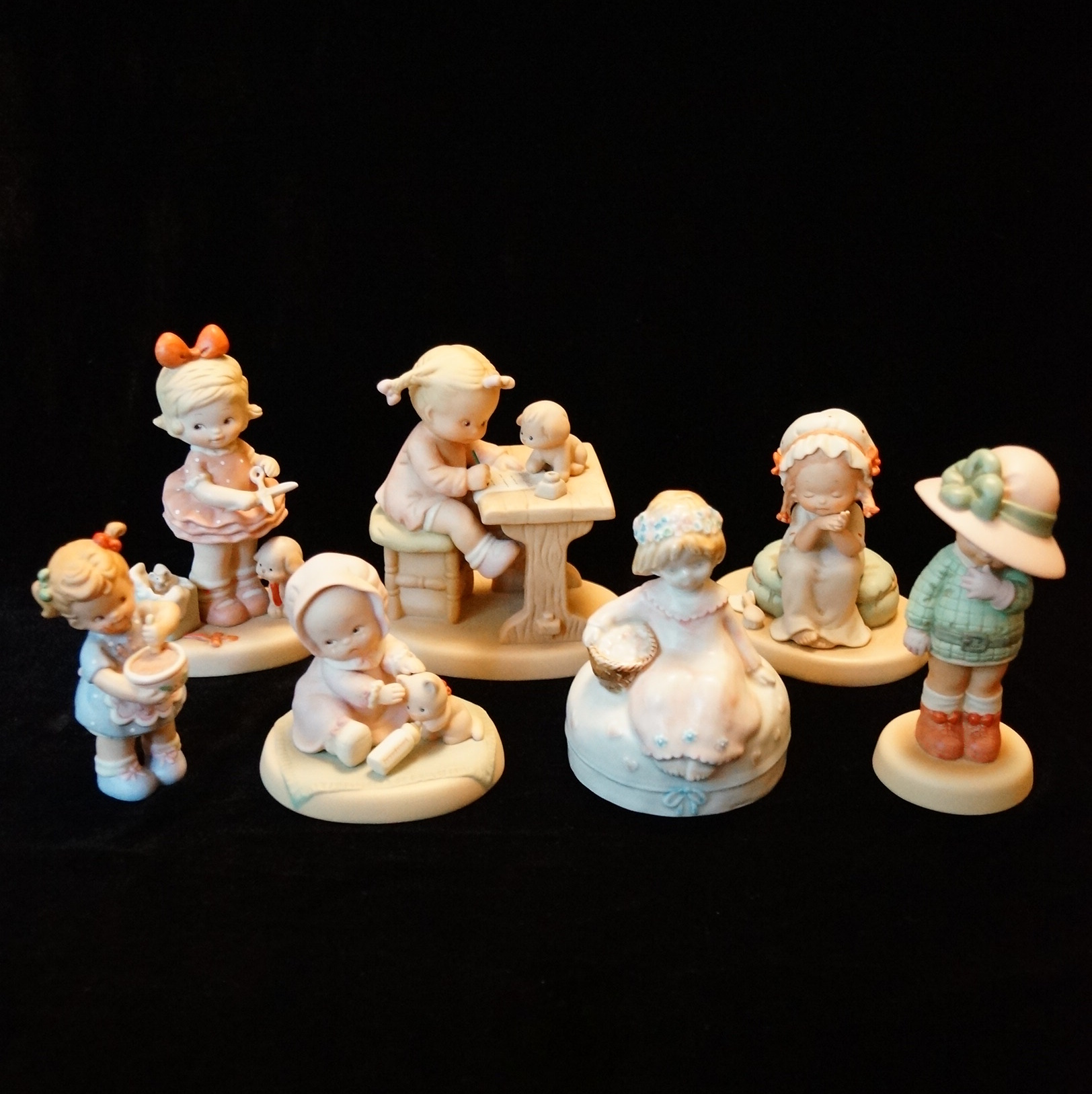 Selection of Memories of Yesterday Figurines EBTH