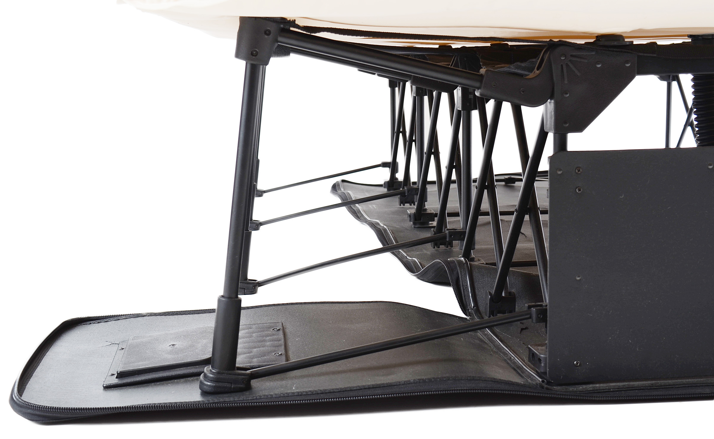 Frontgate Inflatable "EZ Bed" EBTH