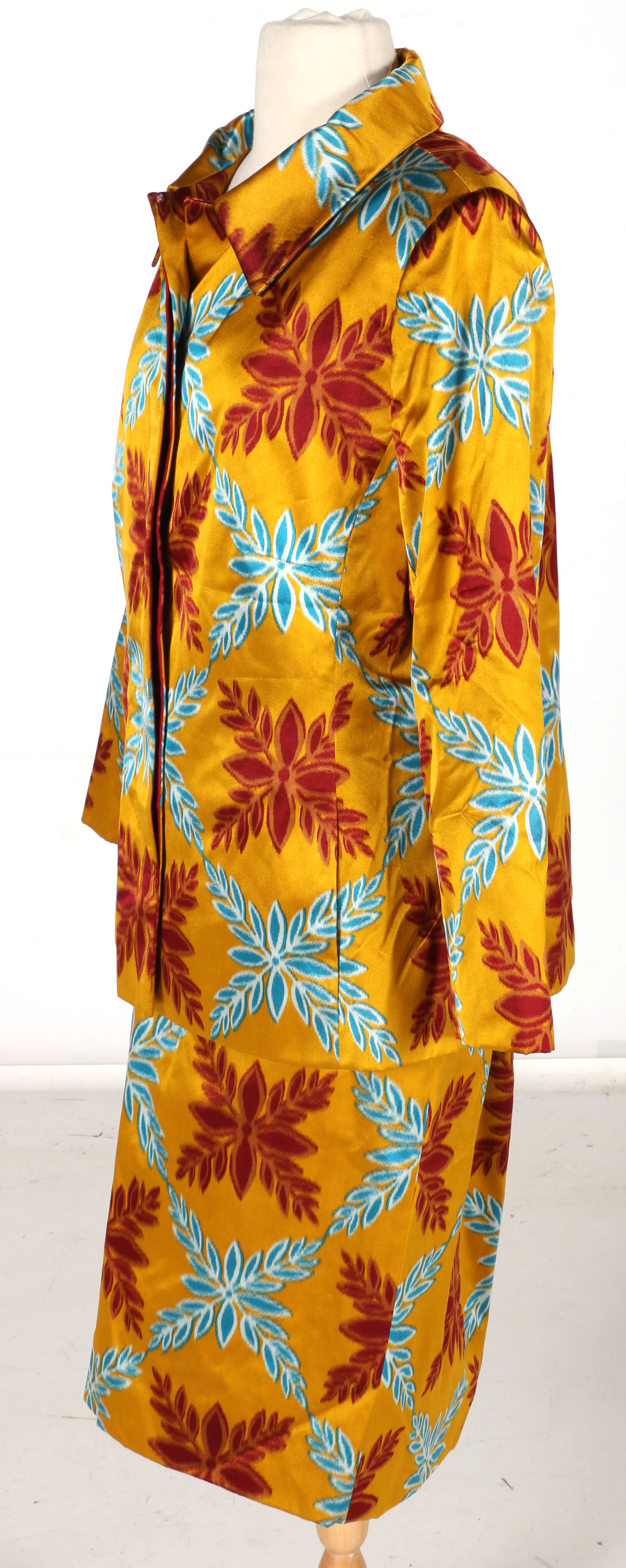 Colorful Bill Blass Skirt Suit EBTH   IMG 8321.JPG