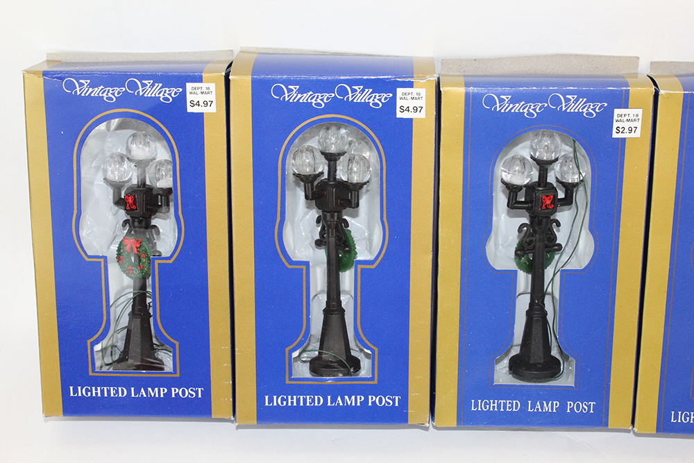 Large Collection of Christmas Village Miniature Street Lights EBTH
