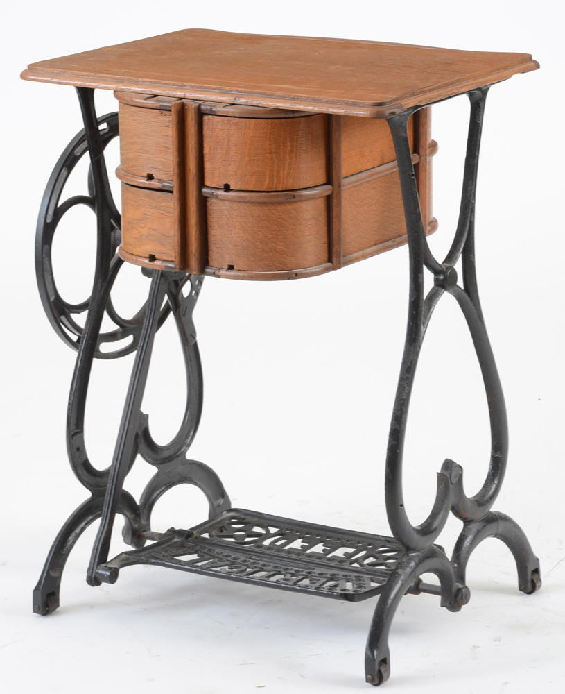 Davis "Vertical Feed" Sewing Machine Stand Table EBTH