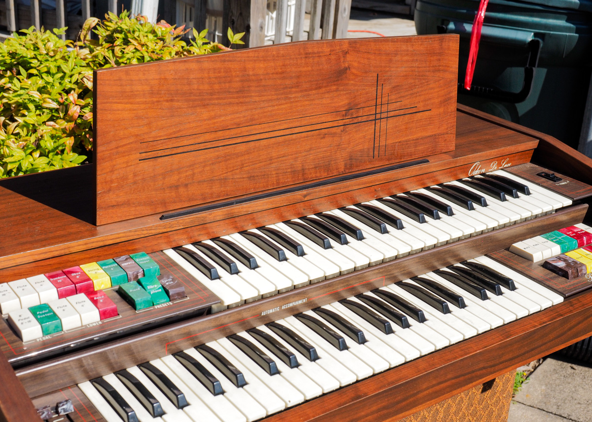 Vintage Viscount Odeon De Luxe Electric Organ EBTH