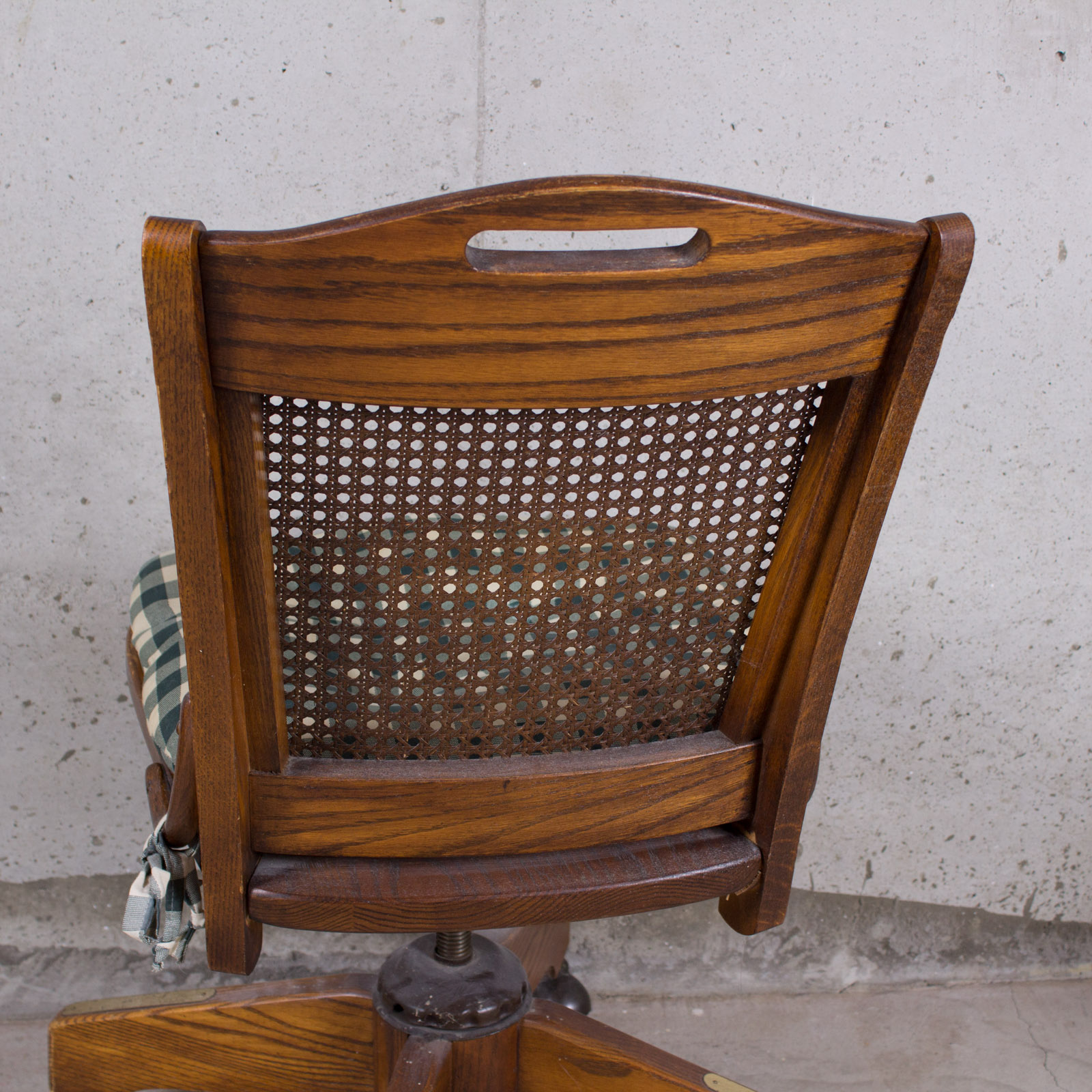 Swivel CaneBack Oak Desk Chair With Cushion EBTH