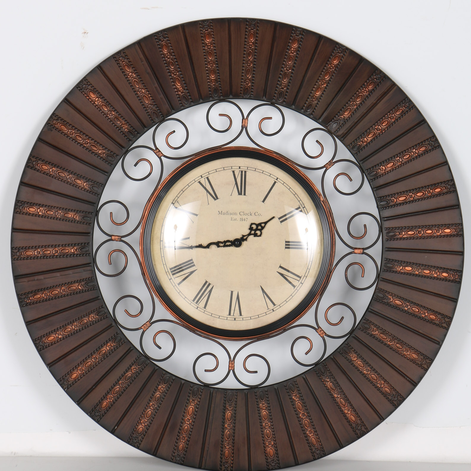 Madison Clock Co. Analog Wall Clock. EBTH