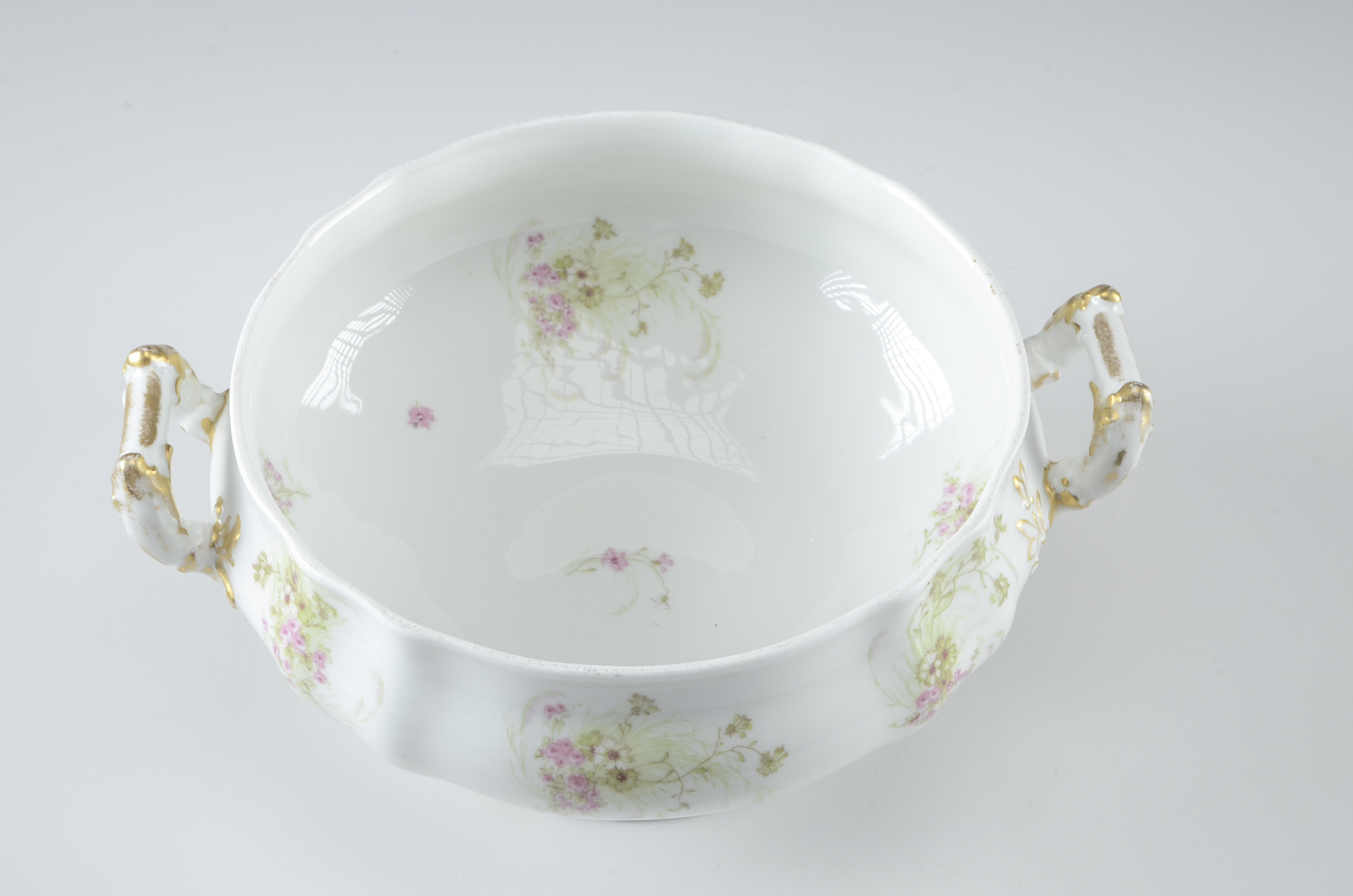 Burley & Company Porcelain Soup Tureen EBTH