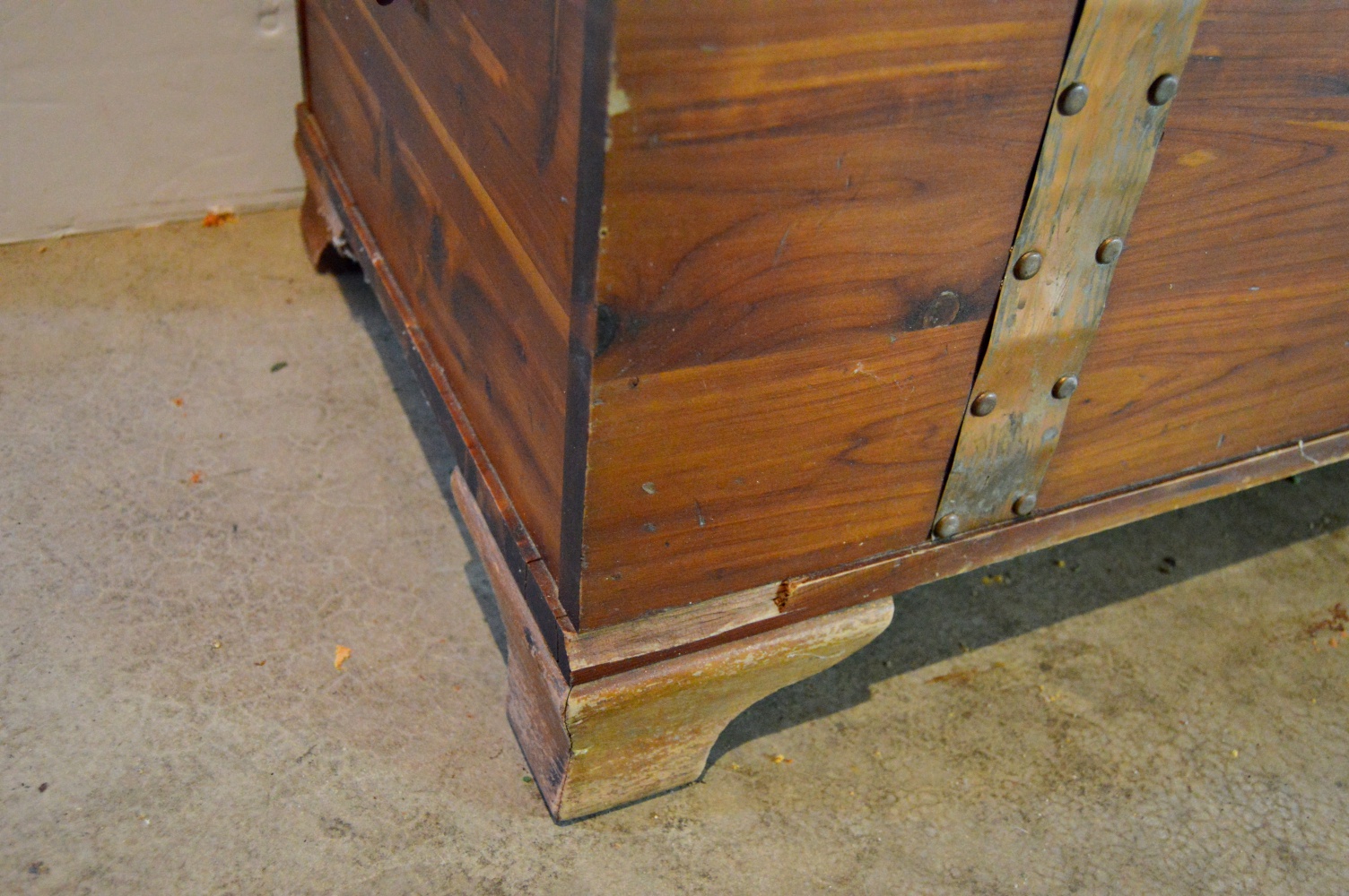 Vintage Cedar Chest with Copper Banding EBTH