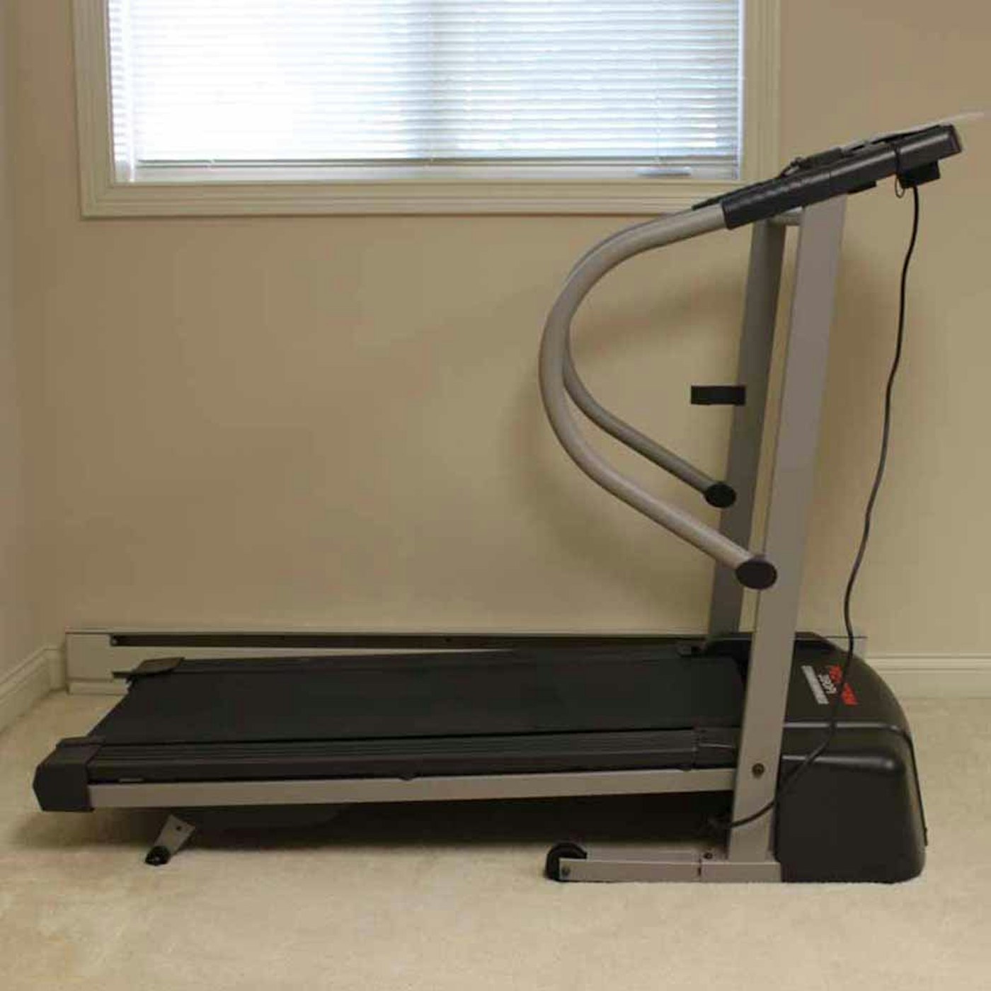 Pro Form 390Pi Power Incline Treadmill : EBTH