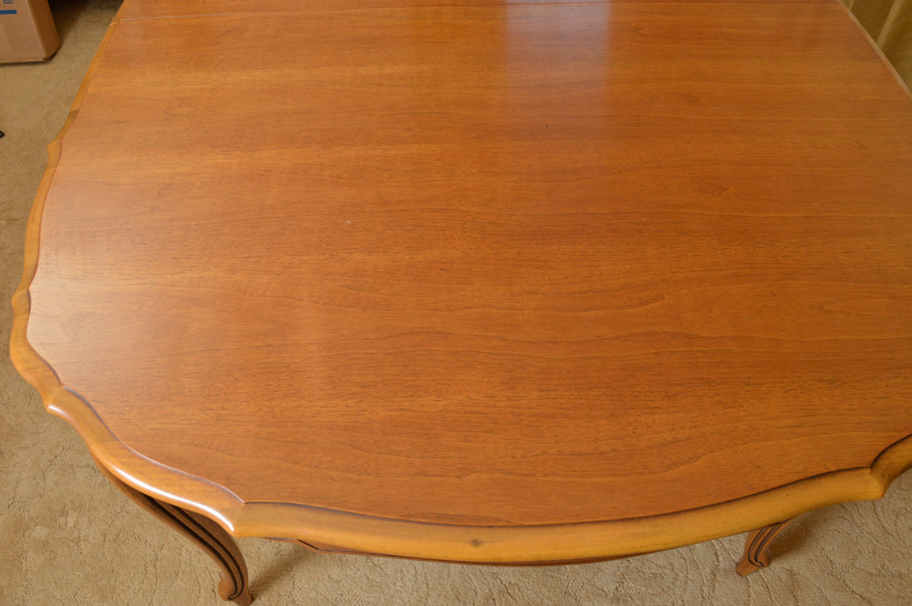 Vintage Pecan Thomasville Dining Table EBTH