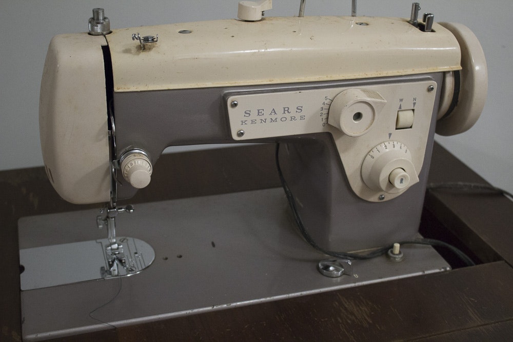 Kenmore Model 21 Zig Zag Sewing Machine With Table EBTH Kenmore Model 21 Zig Zag Sewing Machine With Table EBTH