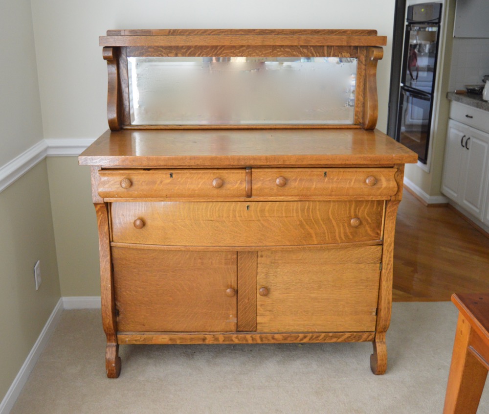 Antique Tiger Oak Buffet with Mirror EBTH