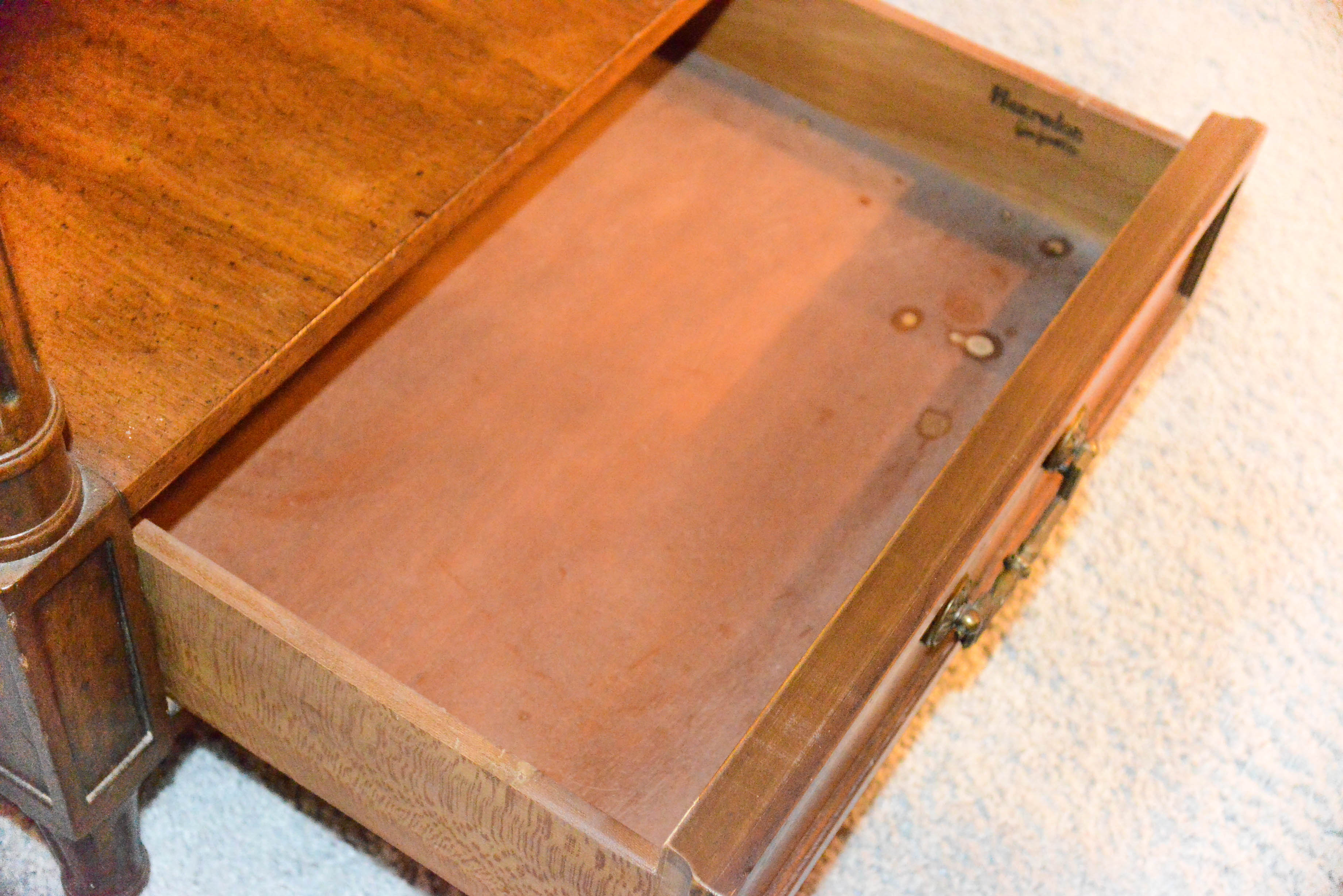 Vintage Henredon Fine Furniture Side Table EBTH