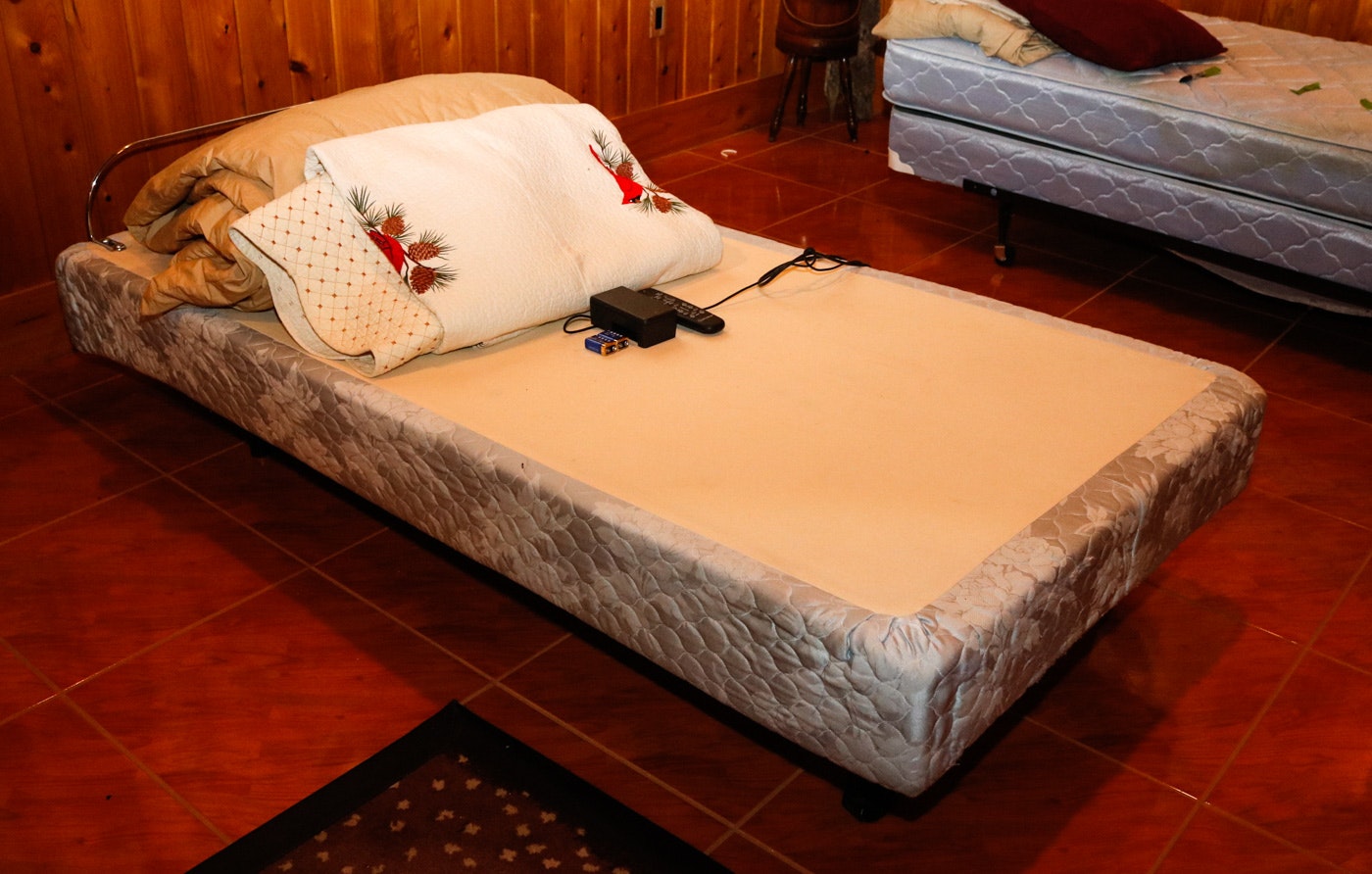 twin size adjustable beds with mattress