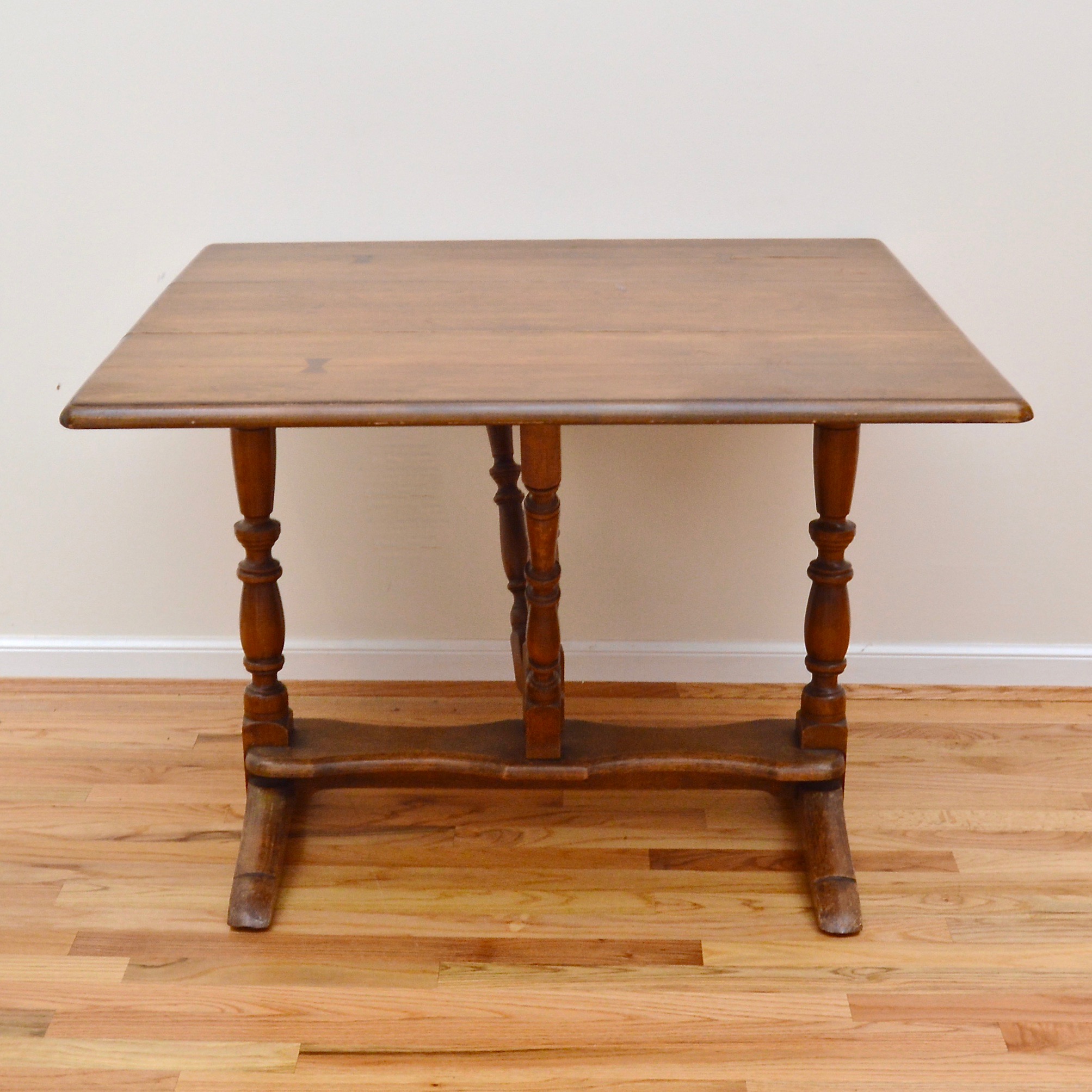 Vintage Wood Folding Leaf Table EBTH