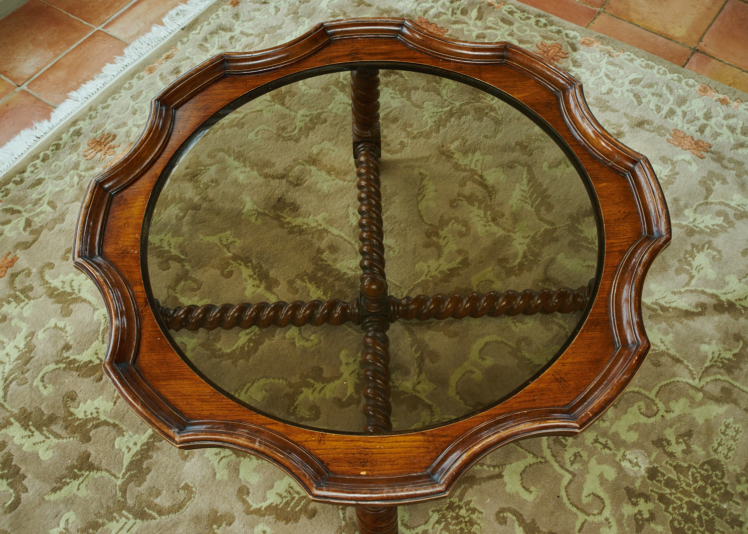 Scalloped Edge Glass Top Coffee Table | EBTH