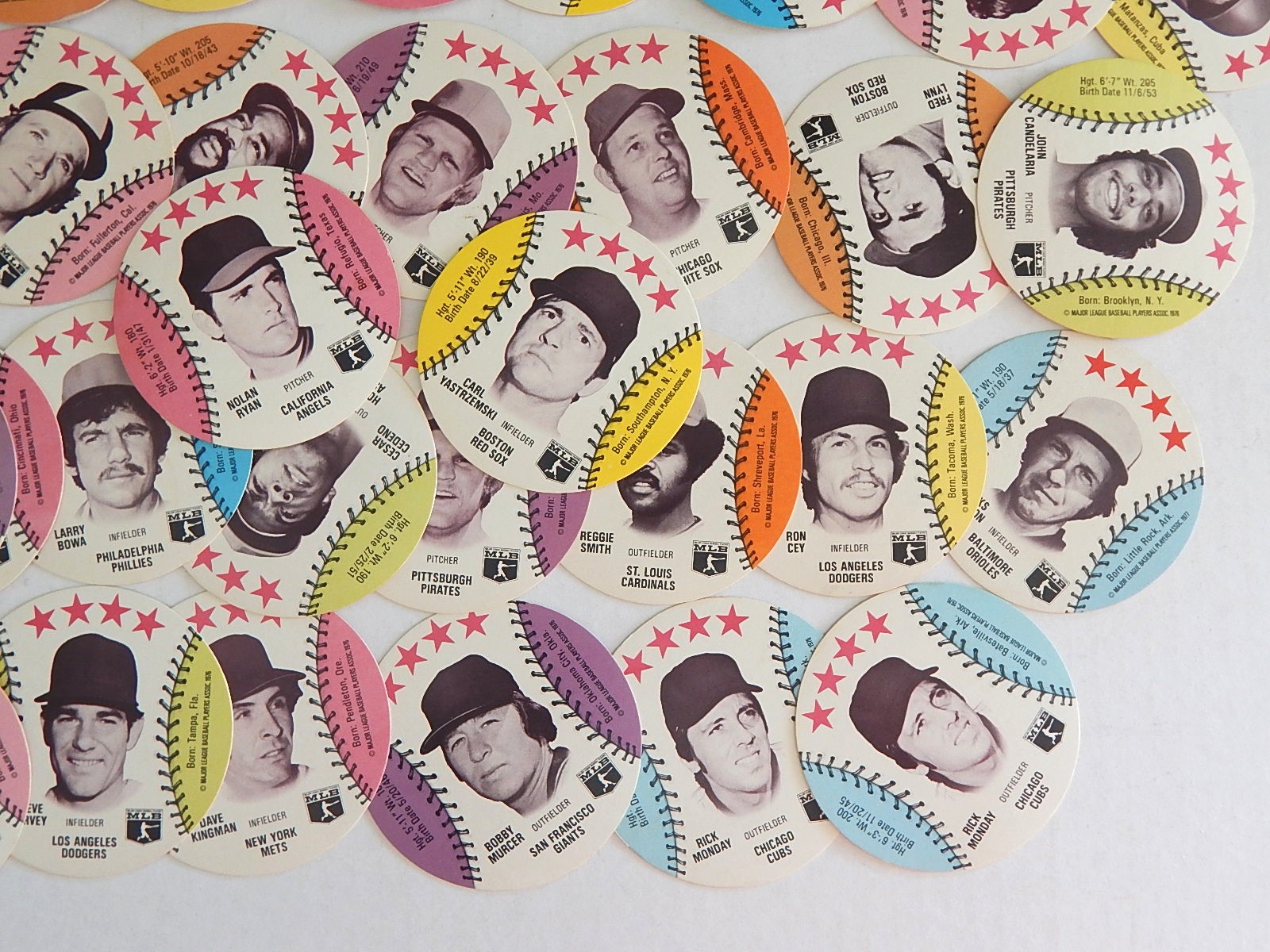 43 1976 Round Dairy Isle Disc Baseball Cards EBTH