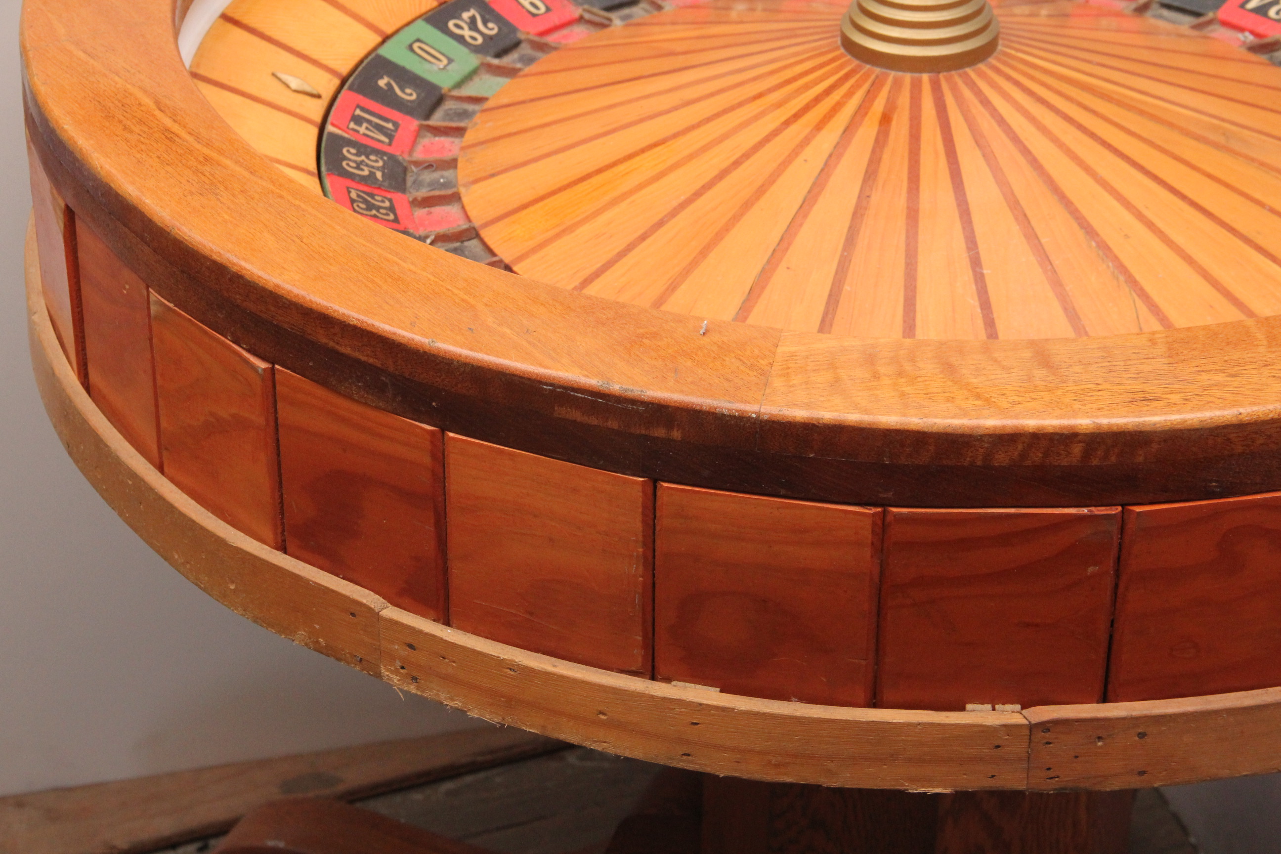 Vintage Roulette Table EBTH