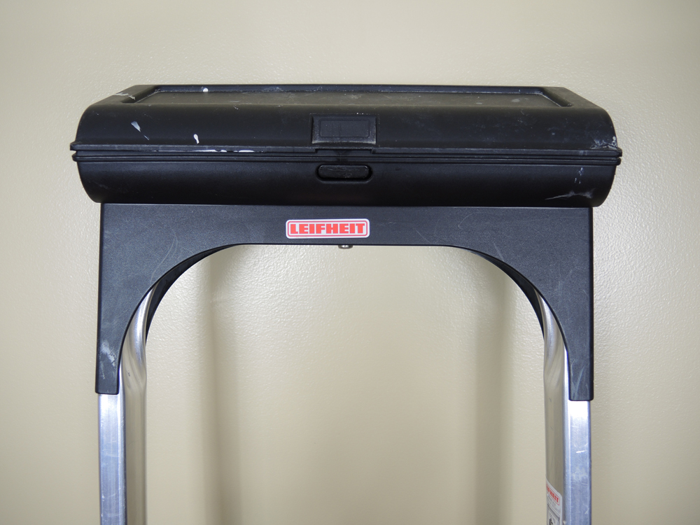 German LeifHeit 5' Aluminum Step Ladder EBTH