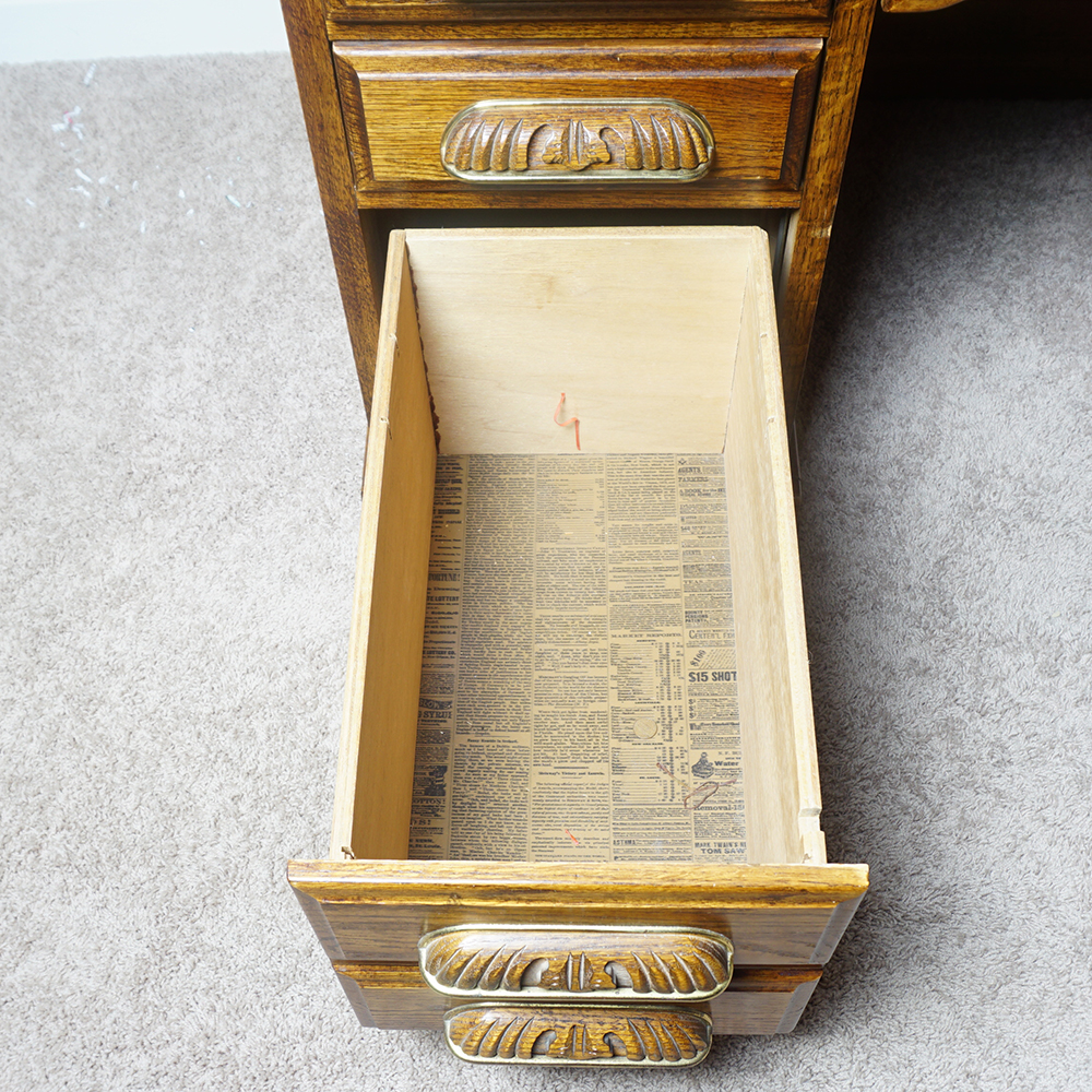 Oak Creek by Riverside Roll Top Desk EBTH