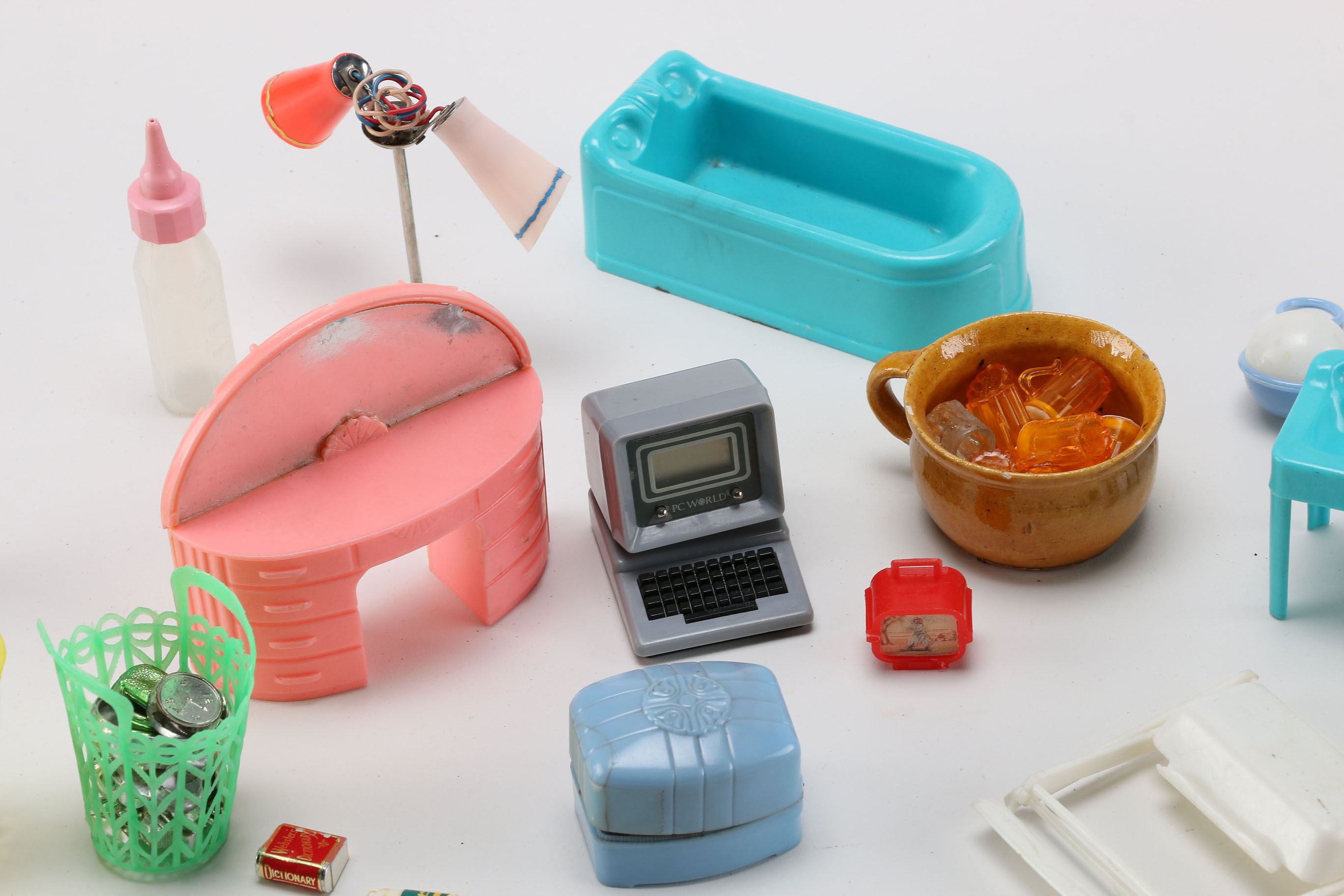 Assortment of Plastic Doll House Furniture | EBTH