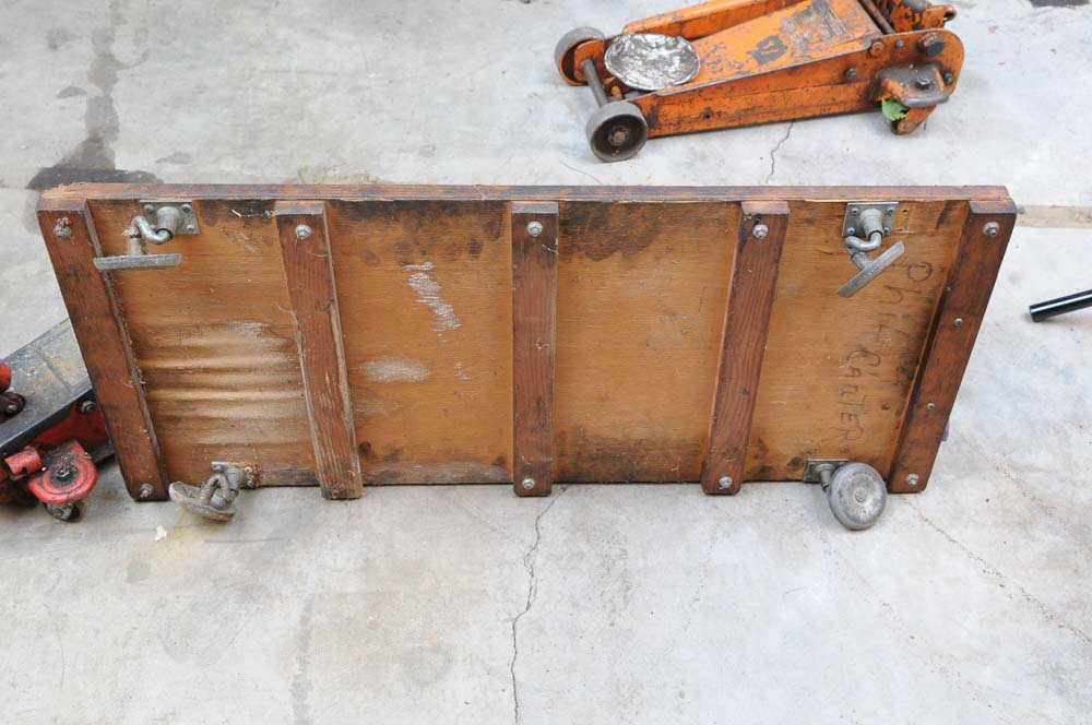 Two Hydraulic Floor Jacks and Blue Point Creeper EBTH