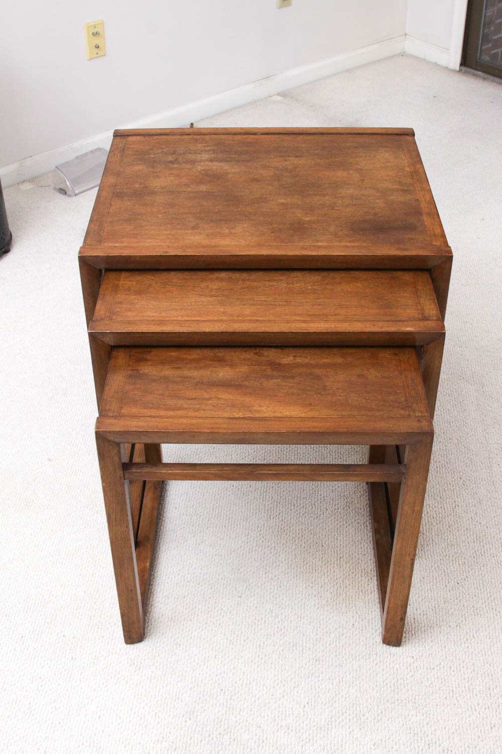 Set of Three Imperial Mahogany Nesting Tables EBTH