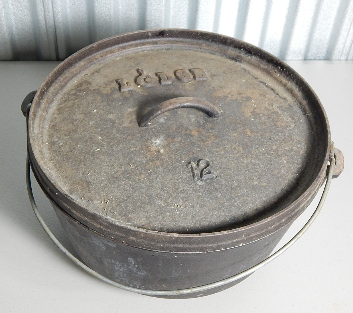 Vintage Lodge Cast Iron Kettle EBTH