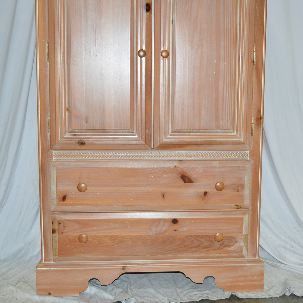 Armoire and Vanity Dresser with Mirror EBTH