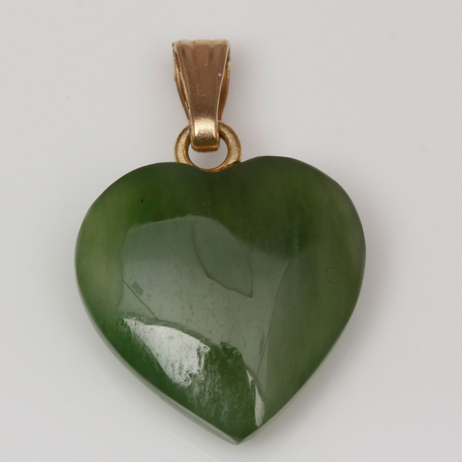 14K Yellow Gold Jade Heart Pendant EBTH