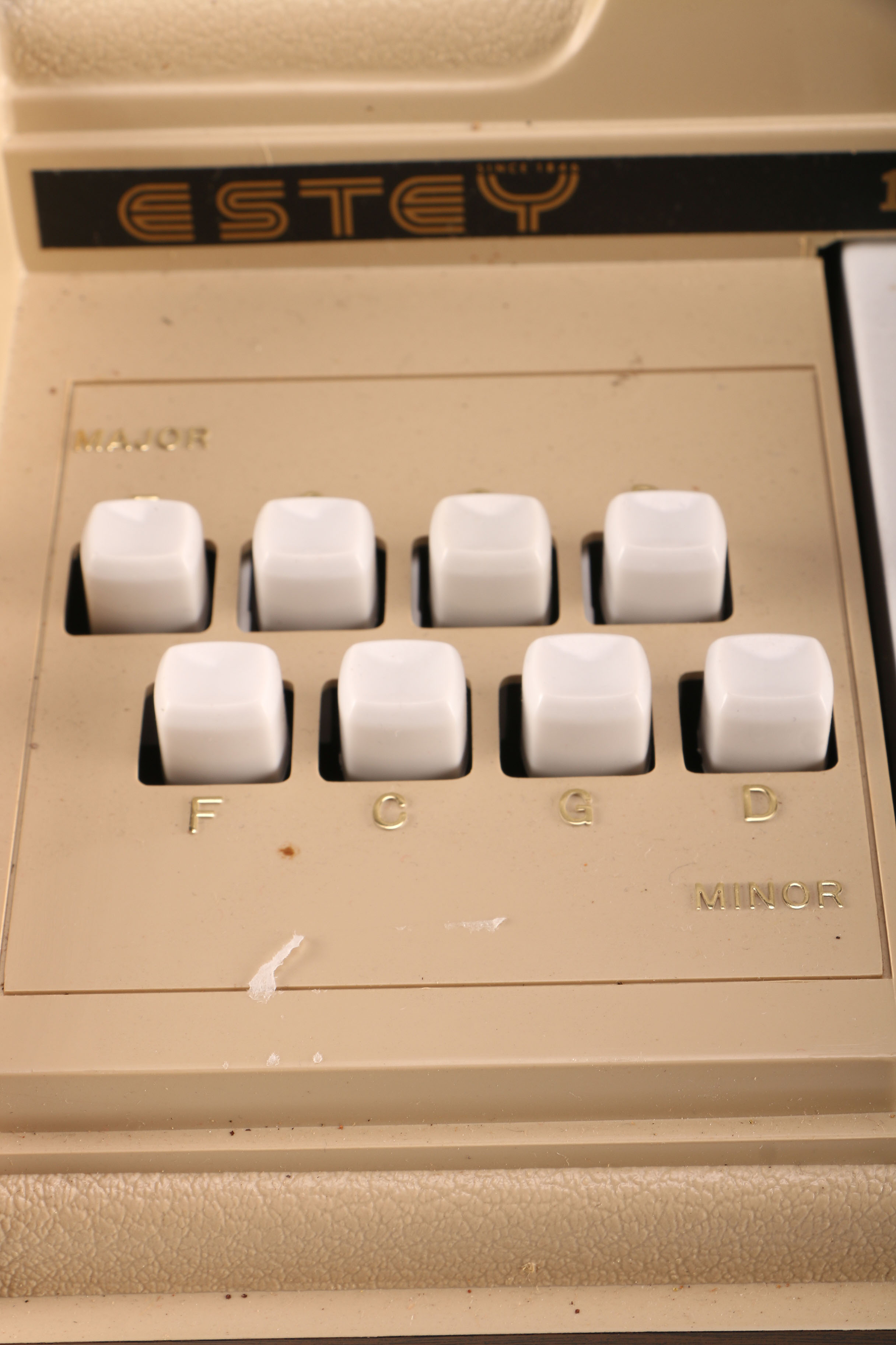 Vintage Circa 1955 Estey Model 1025 Tabletop Electric Chord Organ EBTH