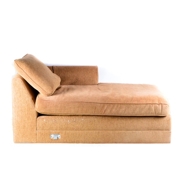 Large Sectional Sofa with Throw Pillows : EBTH
