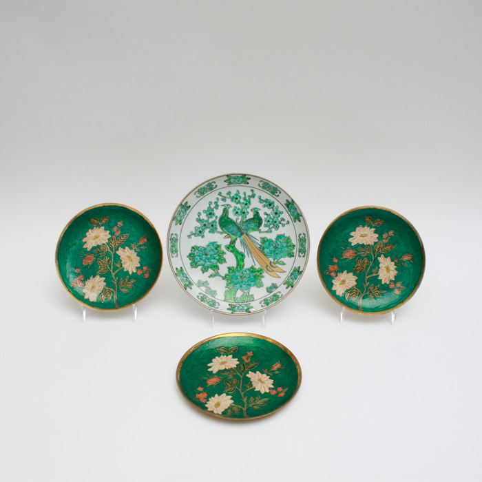 Gold Imari and Other Decorative Plates | EBTH
