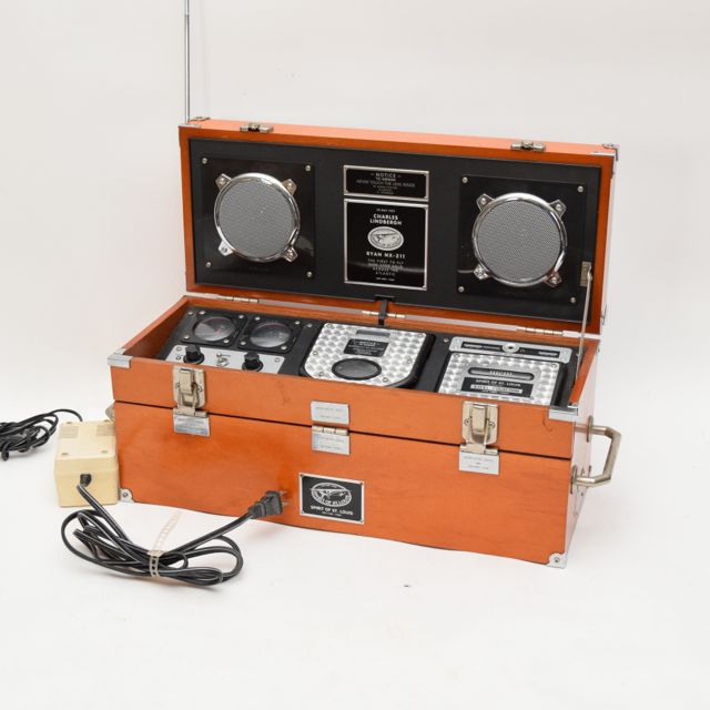 Spirit of St. Louis Replica Field Radio With CD/Cassette/Radio EBTH