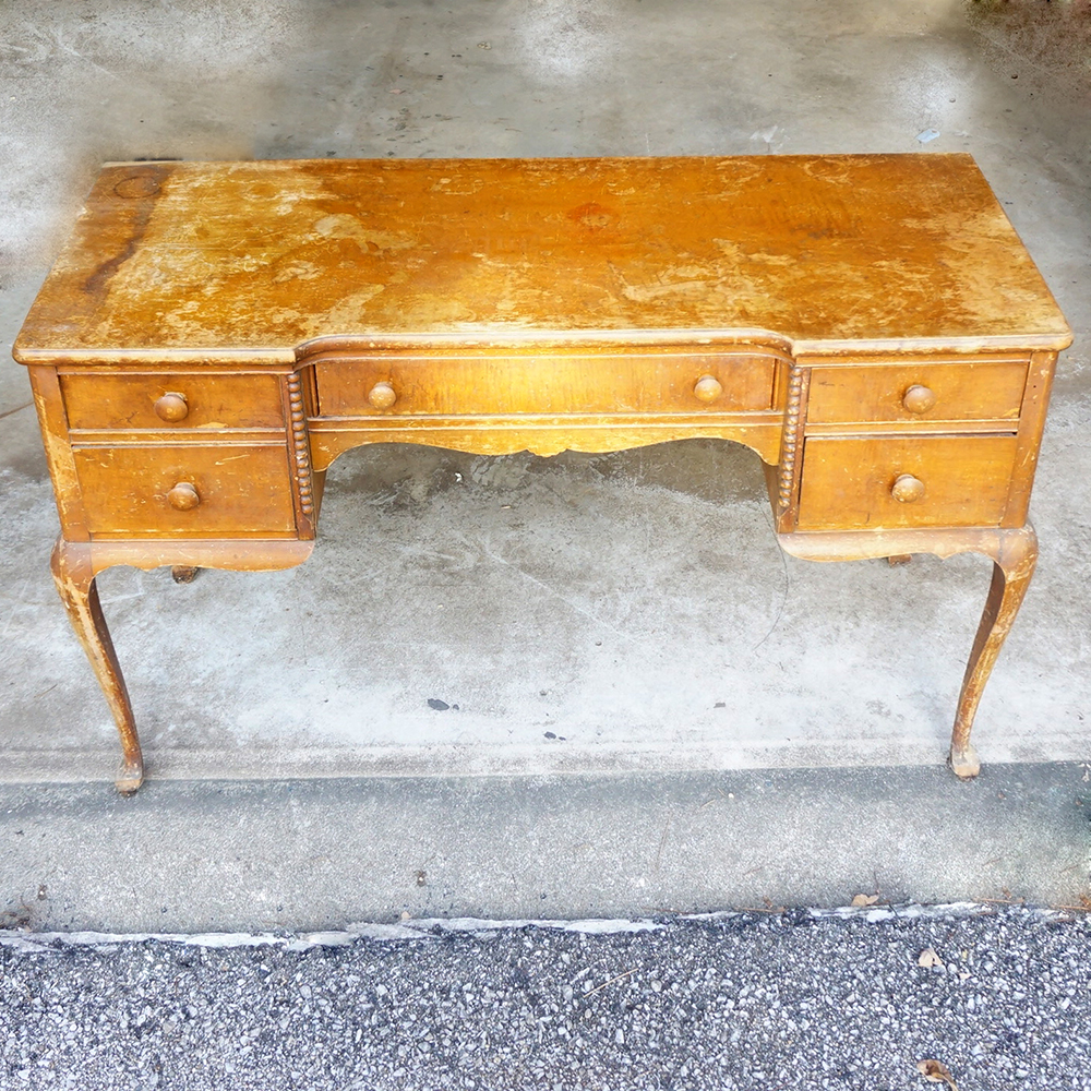 Vintage Queen Anne Style Writing Desk Ebth