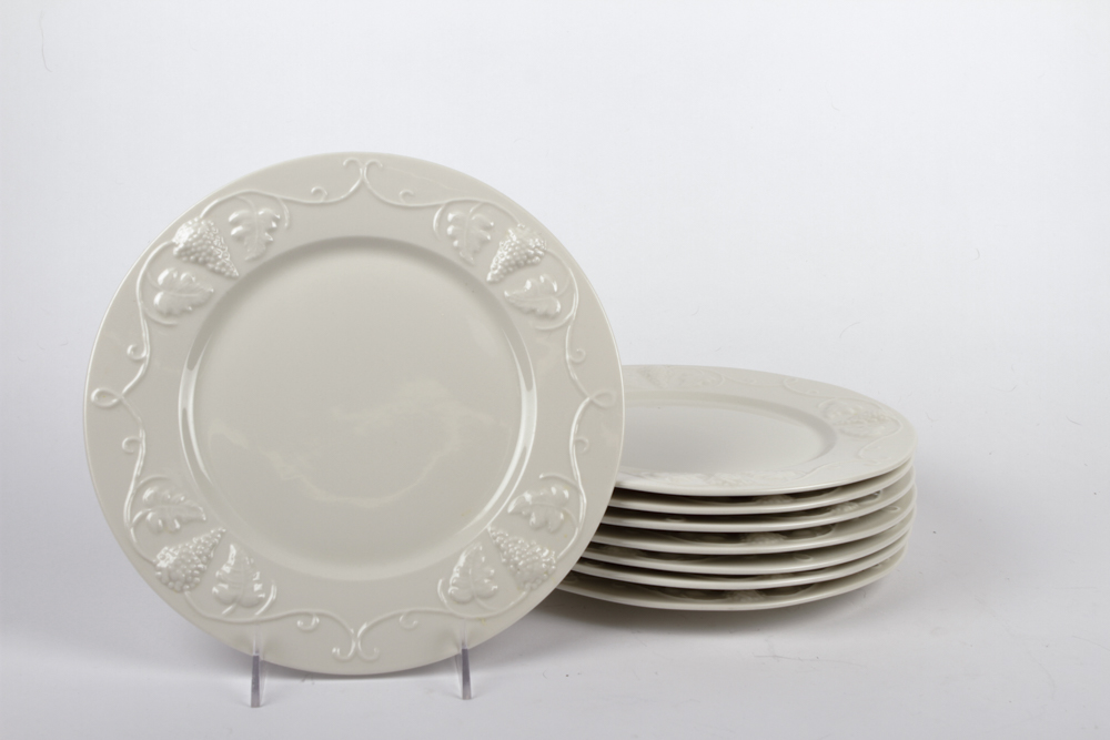 RedCliff Ironstone Pottery Dinnerware Set EBTH