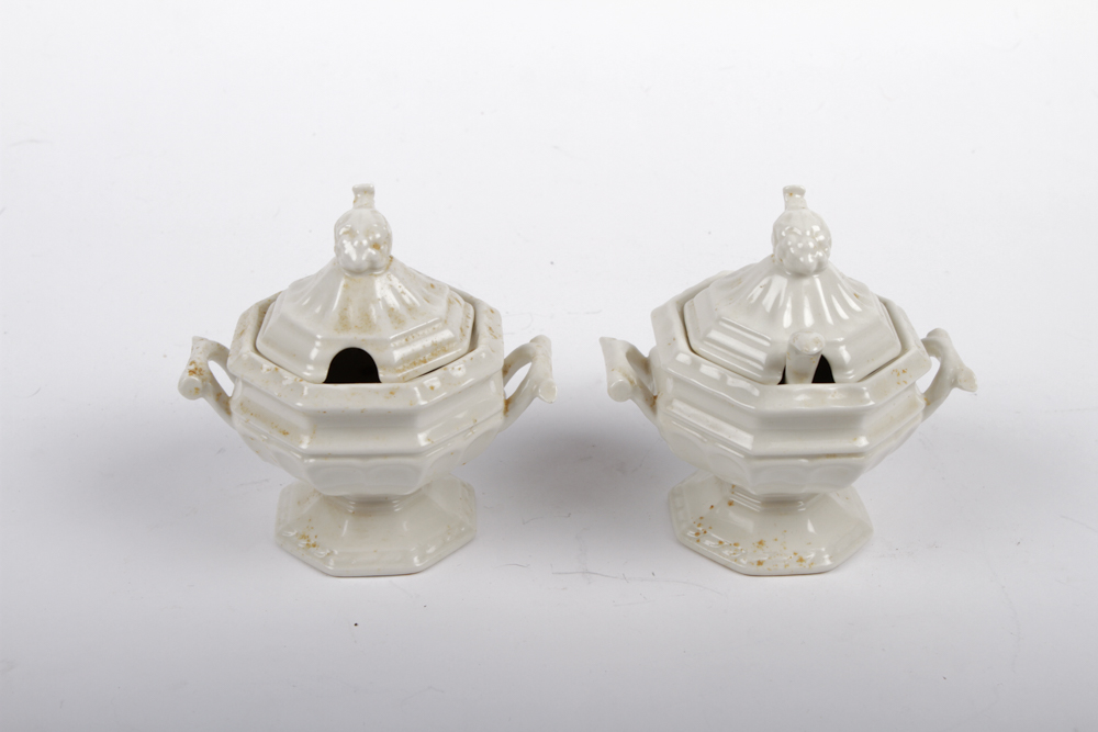 RedCliff Ironstone Pottery Dinnerware Set EBTH