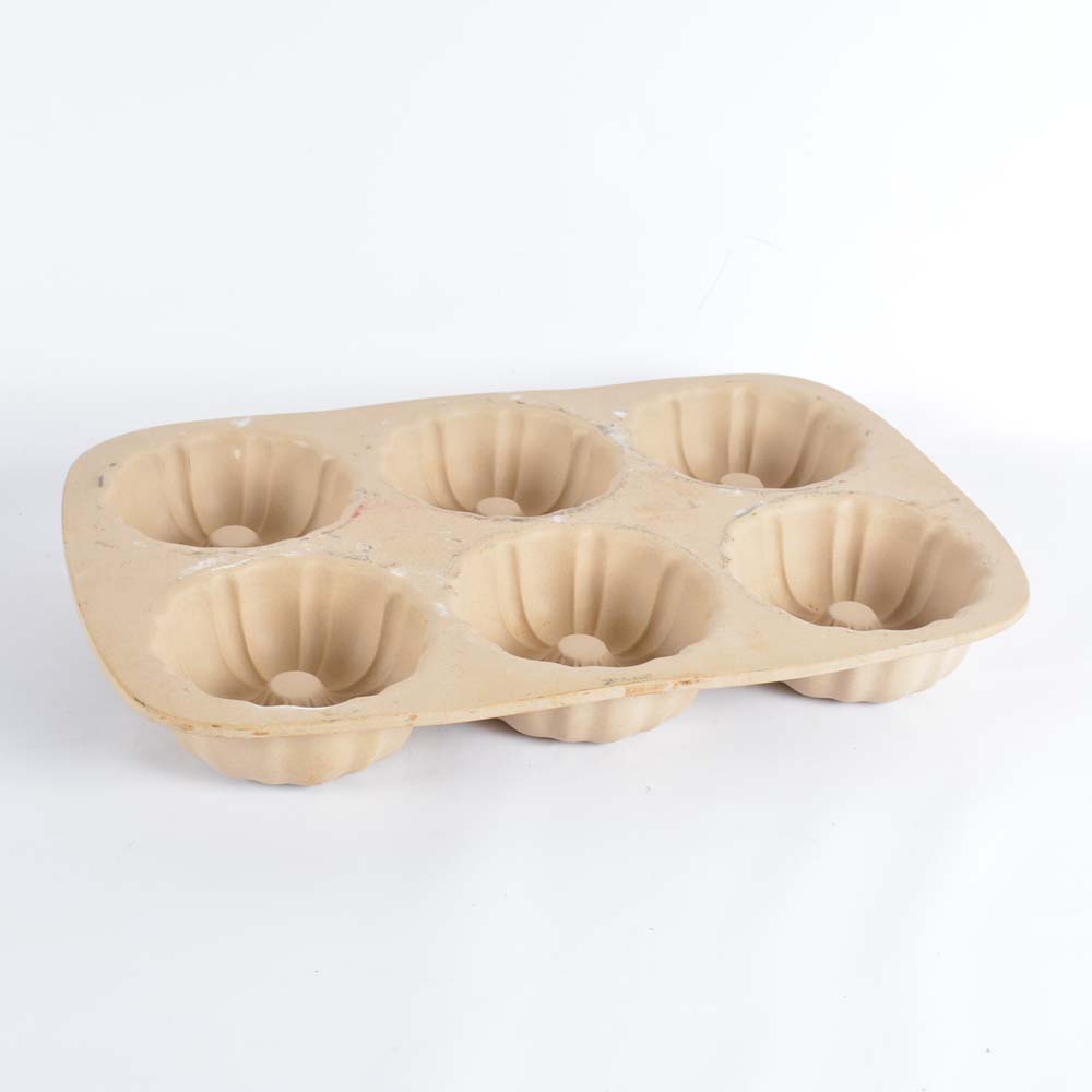 Pampered Chef Stoneware Mini Bundt Pan EBTH   DSC 7313 