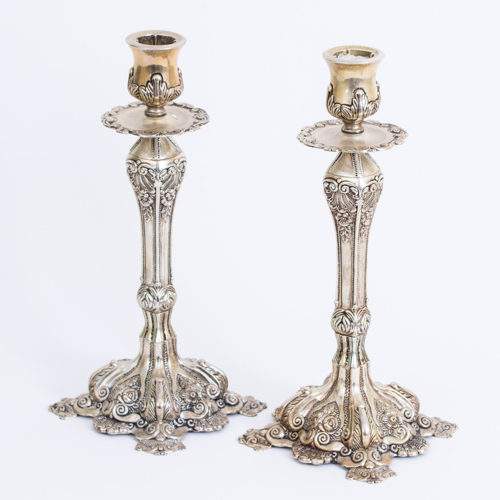 Pair of Godinger Silver Art Company Decorative Candlesticks EBTH