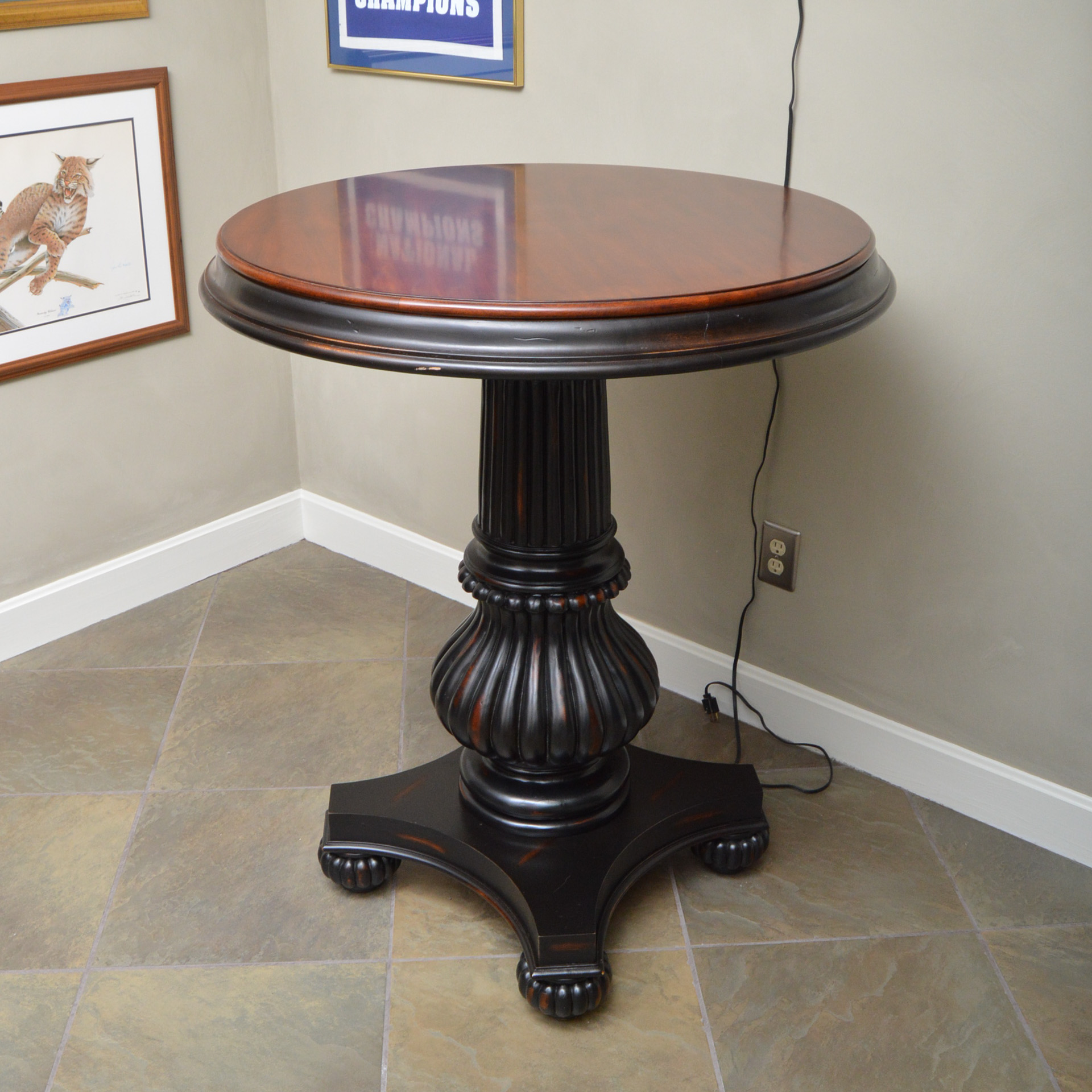 Havertys Furniture Pub Table with Hillsdale Stools EBTH