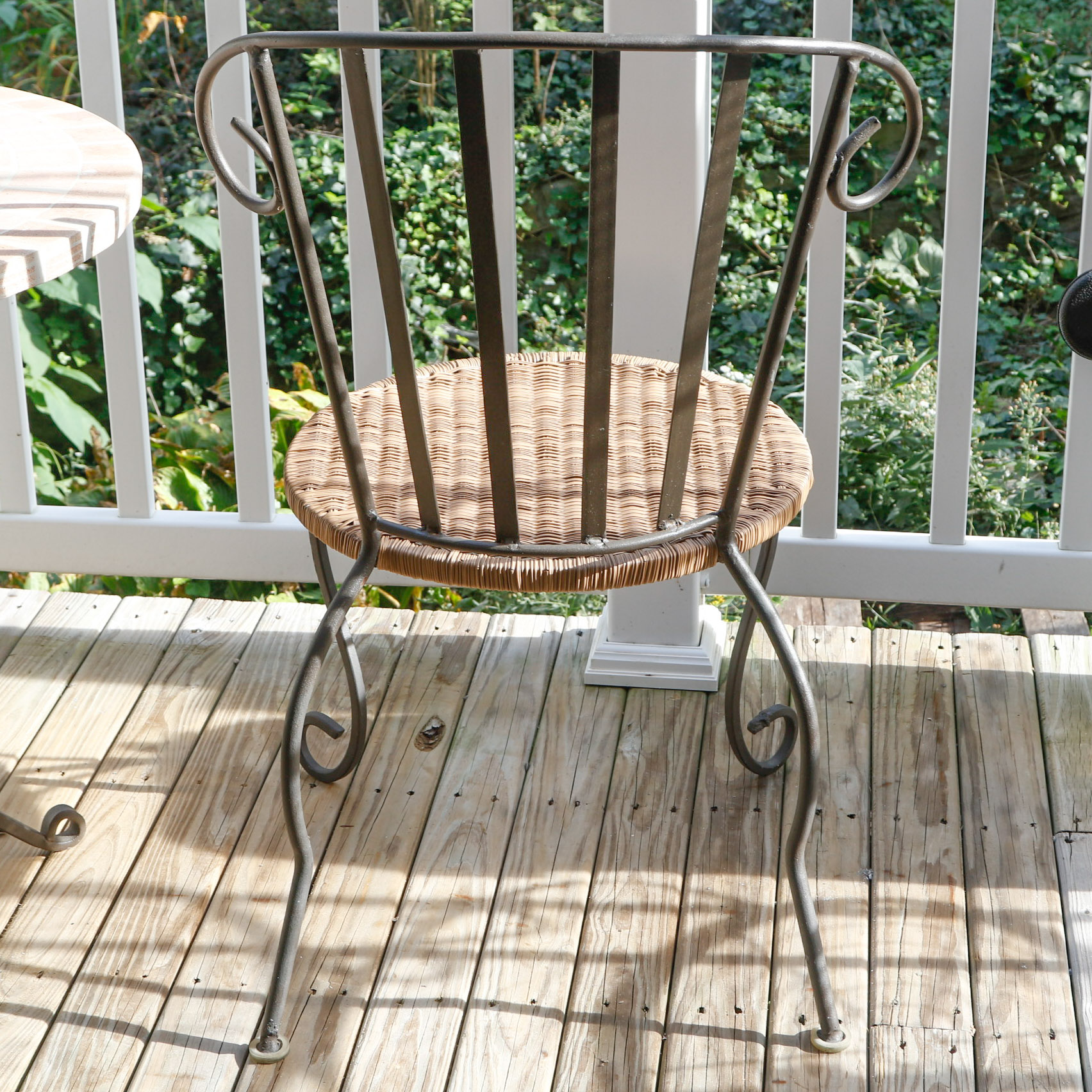 Outdoor Wrought Iron Bistro Set EBTH