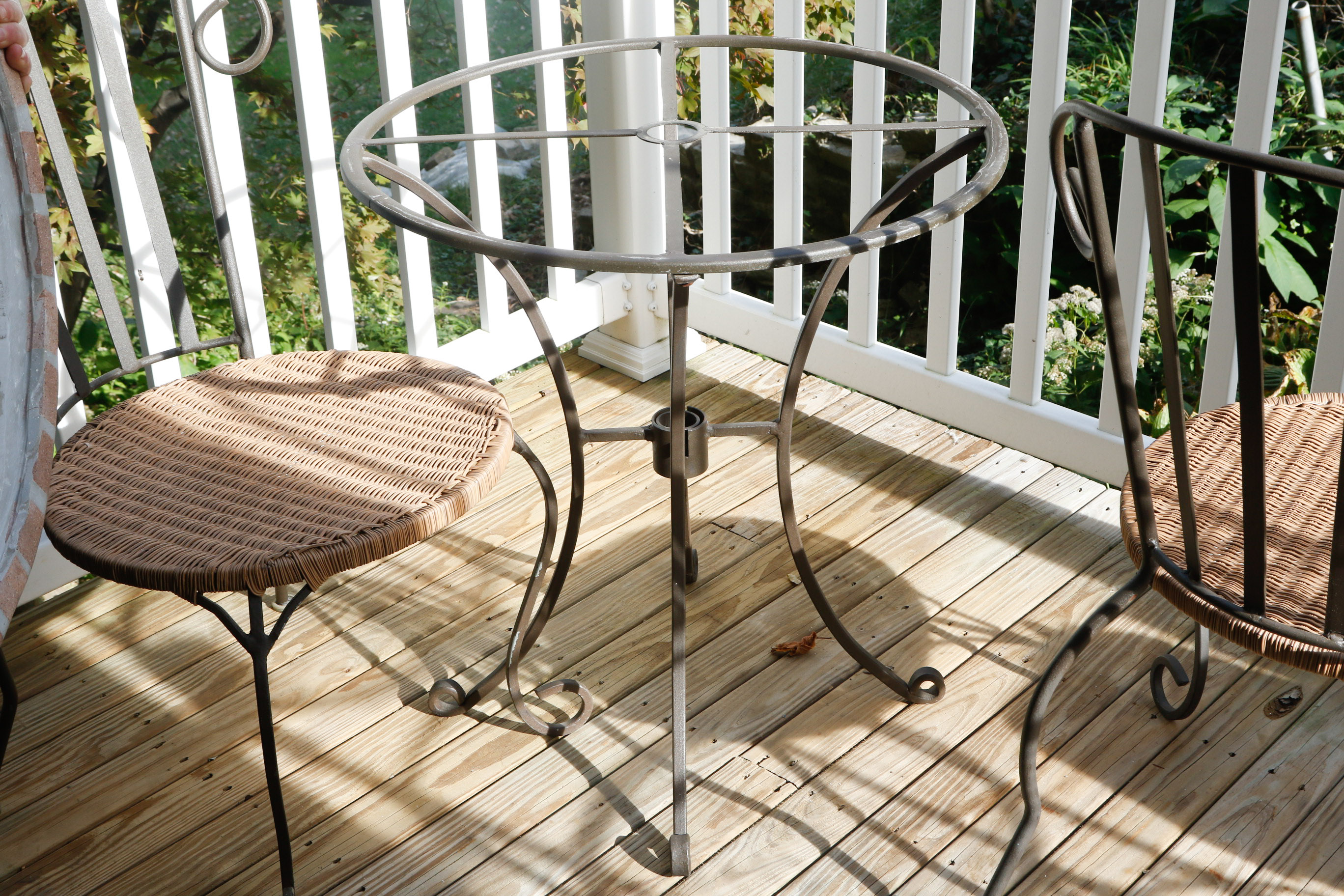 Outdoor Wrought Iron Bistro Set EBTH