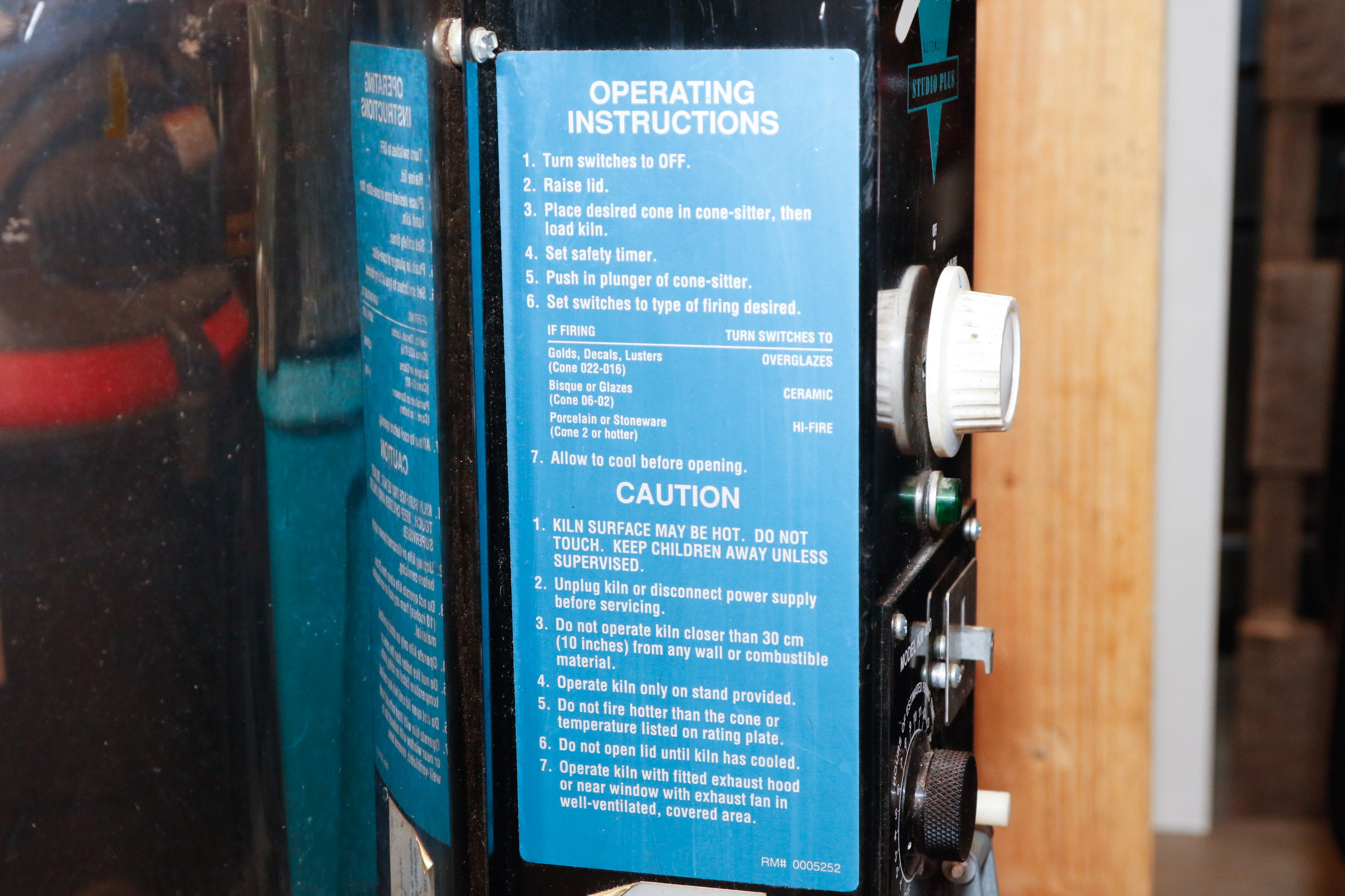 Duncan Teacher Plus Pottery Kiln KM400 EBTH