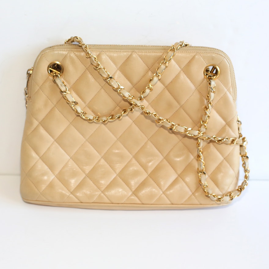 Vintage 1980s Chanel Bag | EBTH